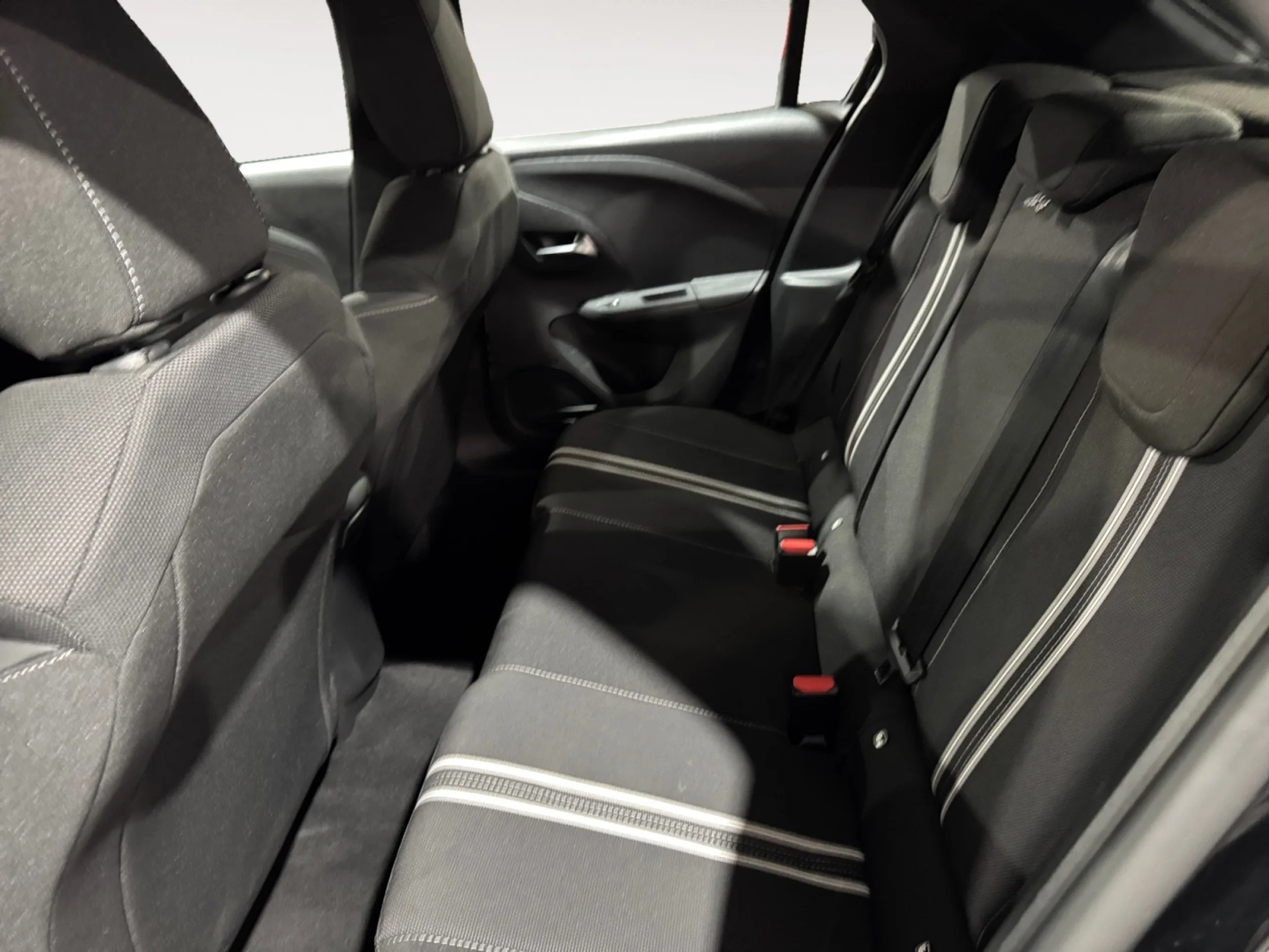 OPEL CORSA 1.2T XHLHYBRID 74KW GS EDCT - Foto 10