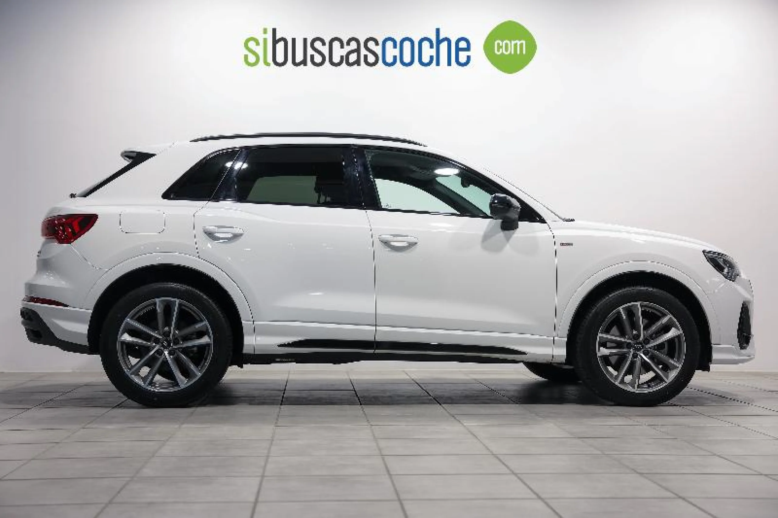 AUDI Q3 40 TDI 140KW S TRONIC QUATTRO BLACK LINE - Foto 3