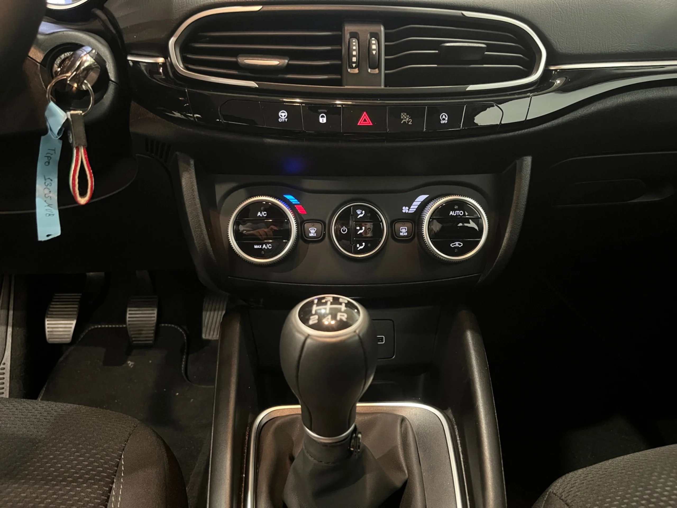 FIAT TIPO HB CITY LIFE 1.0 74KW (100CV) - Foto 11