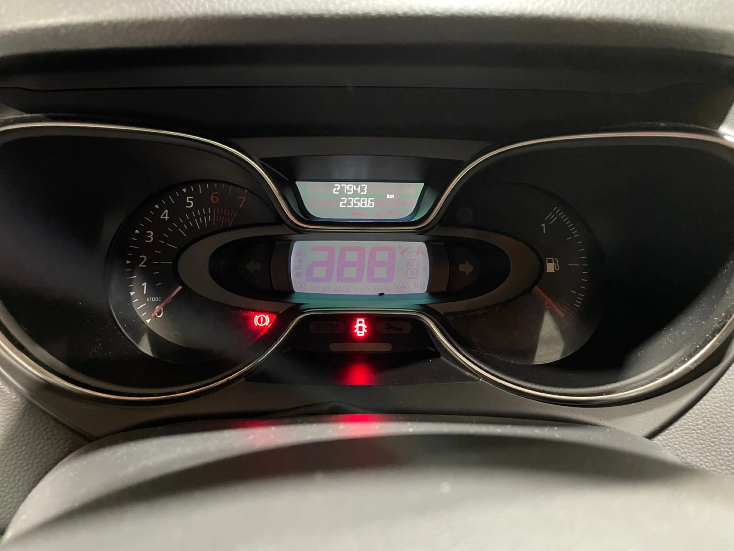 RENAULT CAPTUR ZEN TCE 66KW (90CV)  18 - Foto 10