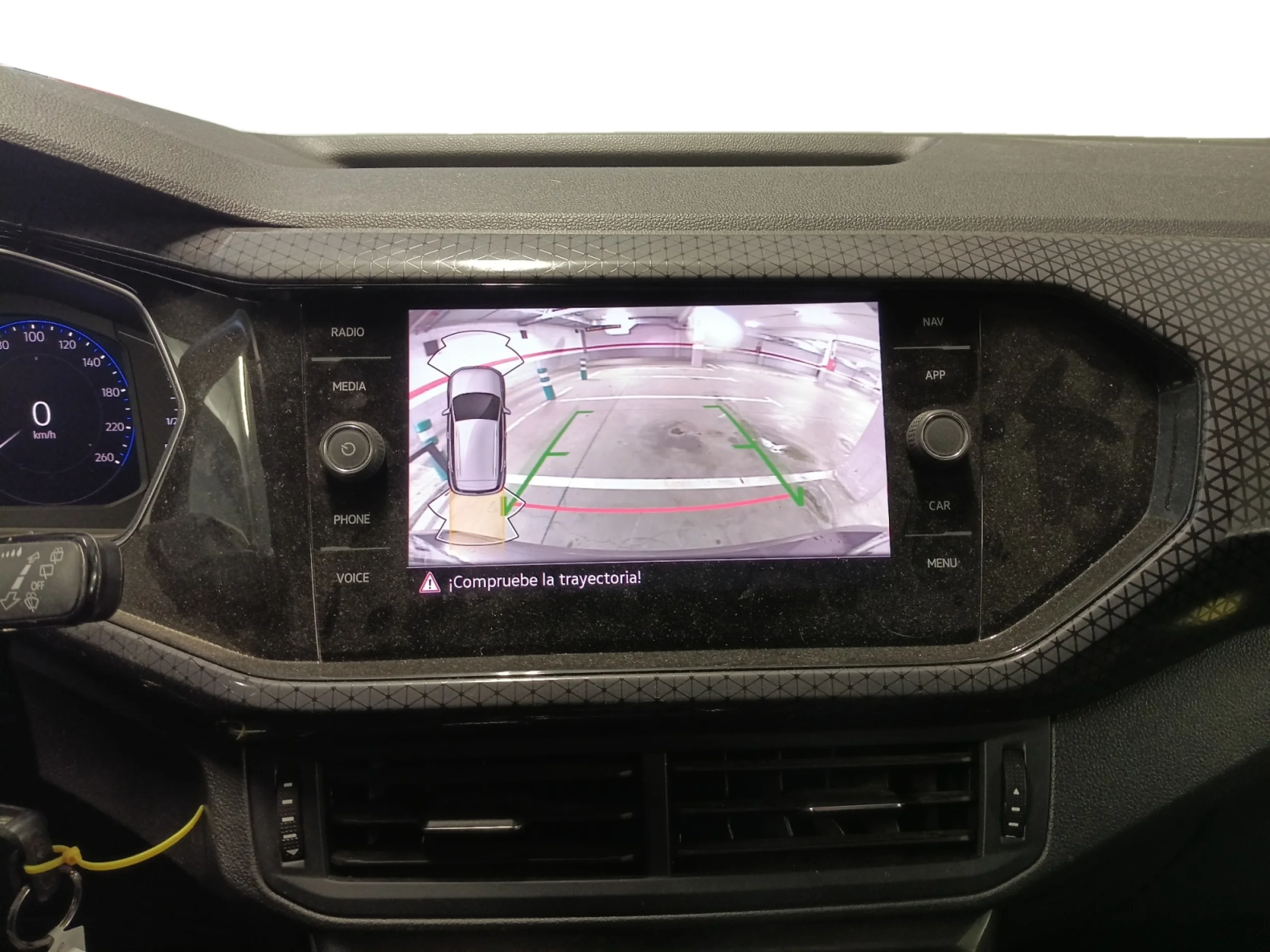 VOLKSWAGEN T CROSS SPORT 1.0 TSI 81KW (110CV) DSG - Foto 9