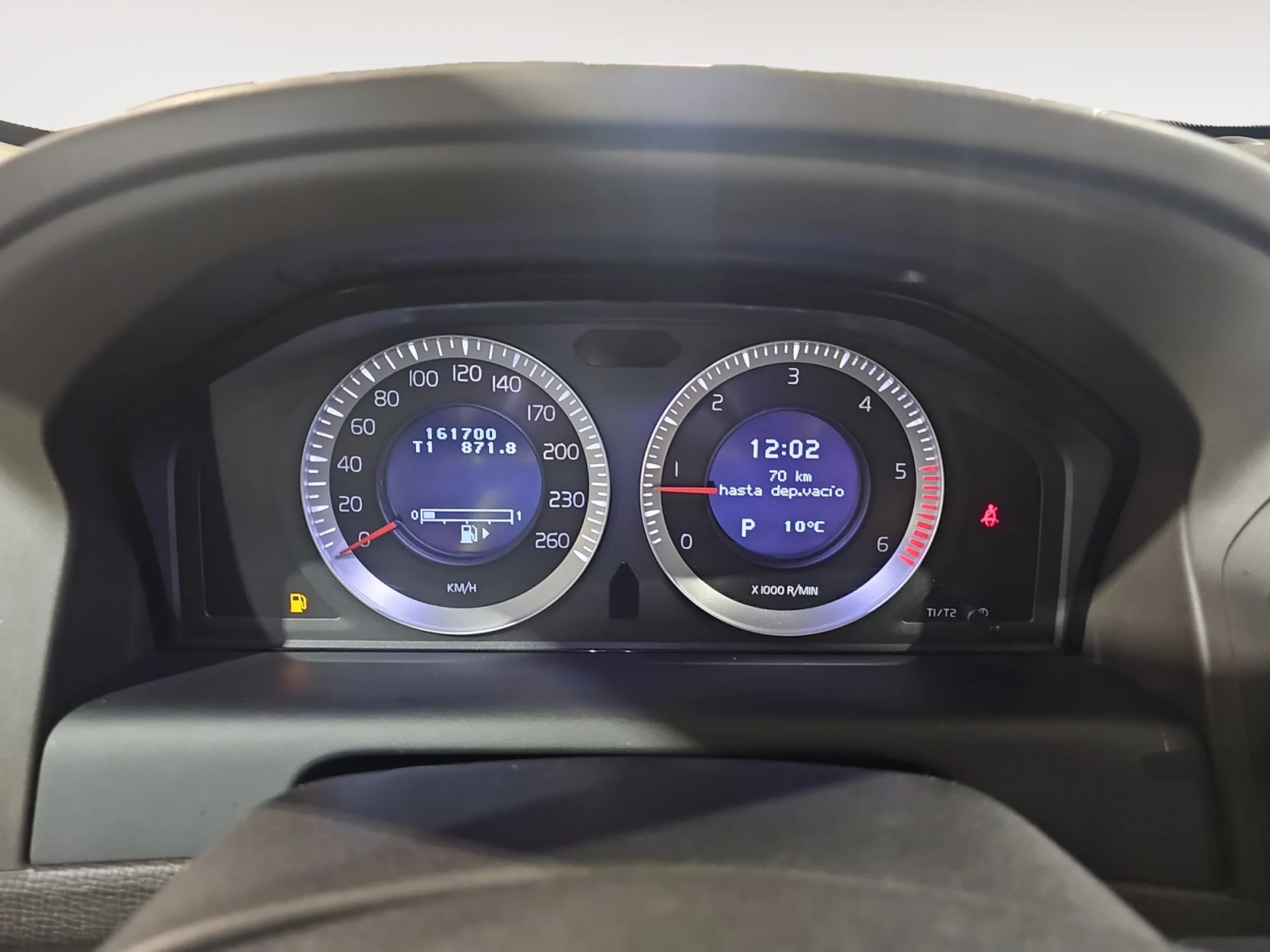 VOLVO XC60 2.4D KINETIC AUTO - Foto 7