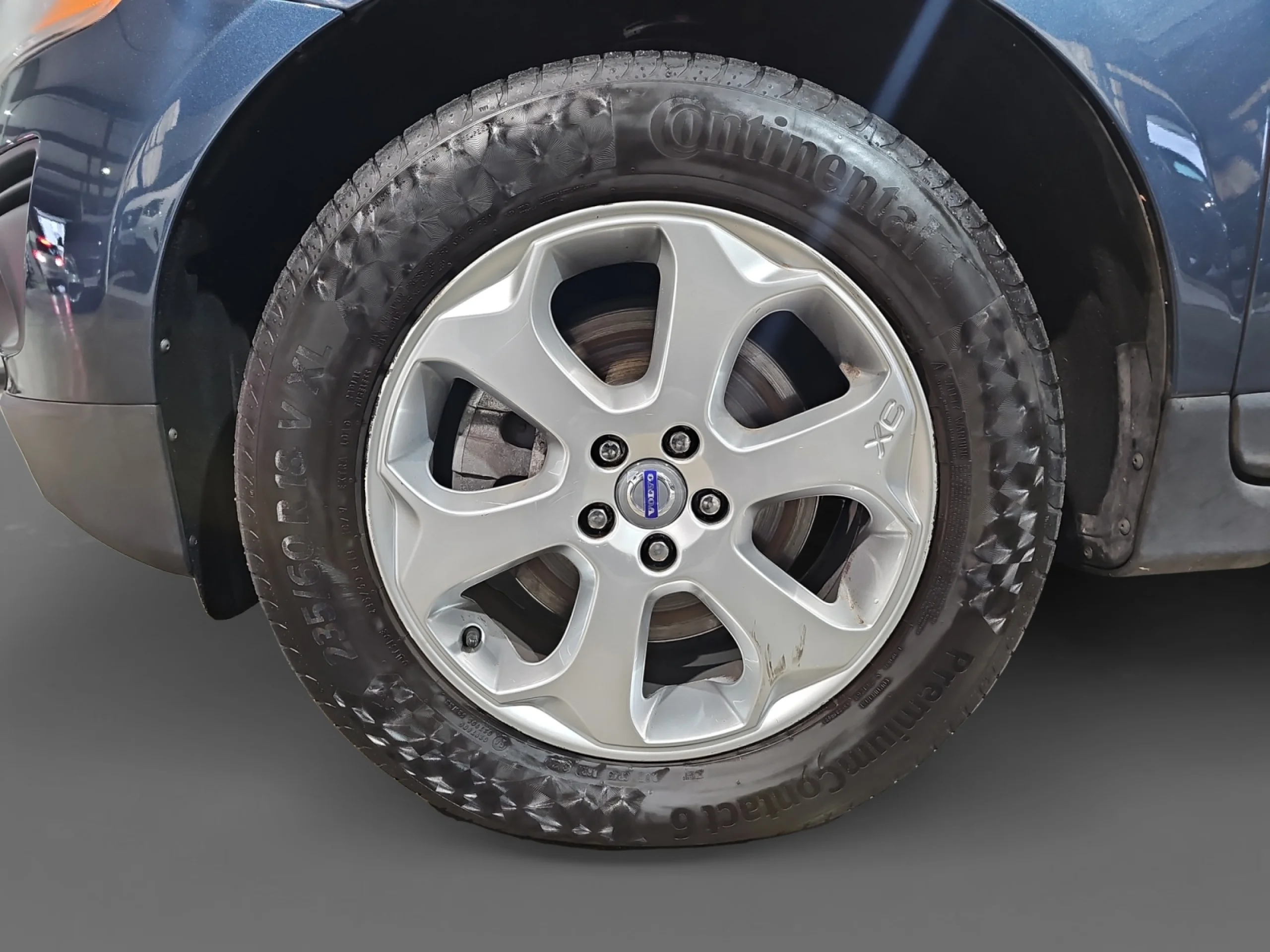 VOLVO XC60 2.4D KINETIC AUTO - Foto 9