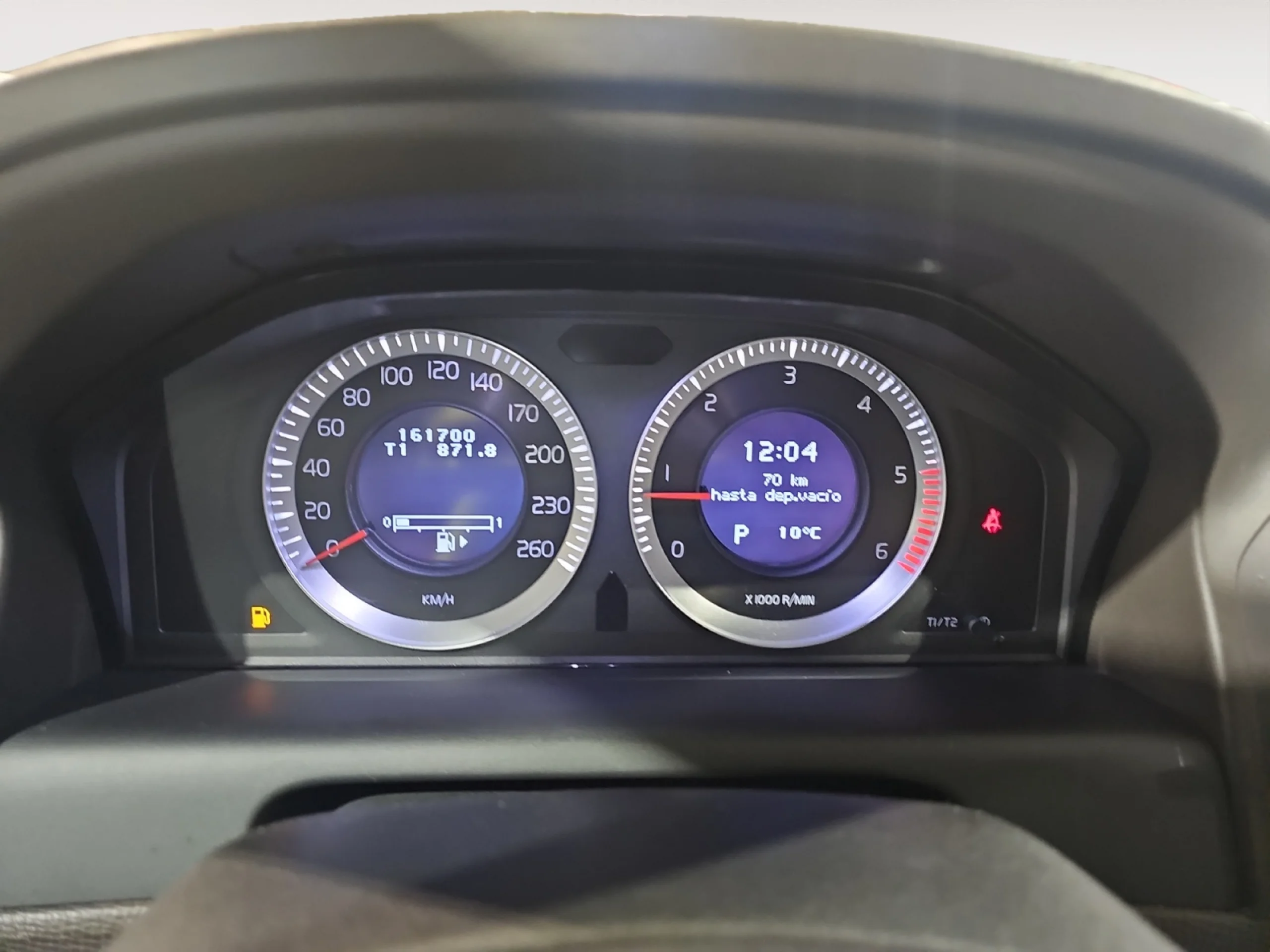 VOLVO XC60 2.4D KINETIC AUTO - Foto 15