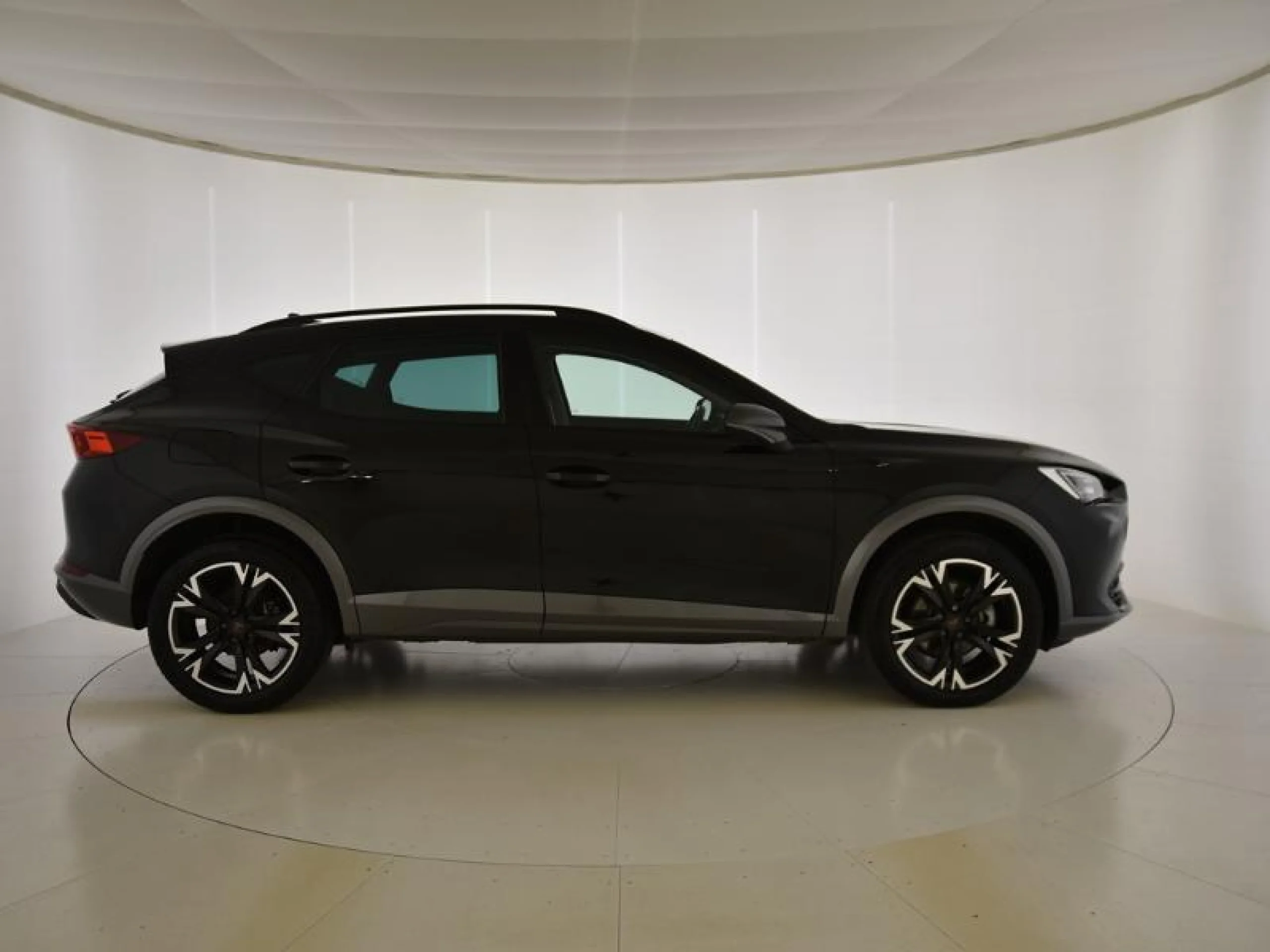 CUPRA FORMENTOR 1.5 TSI 110KW (150 CV) - Foto 3
