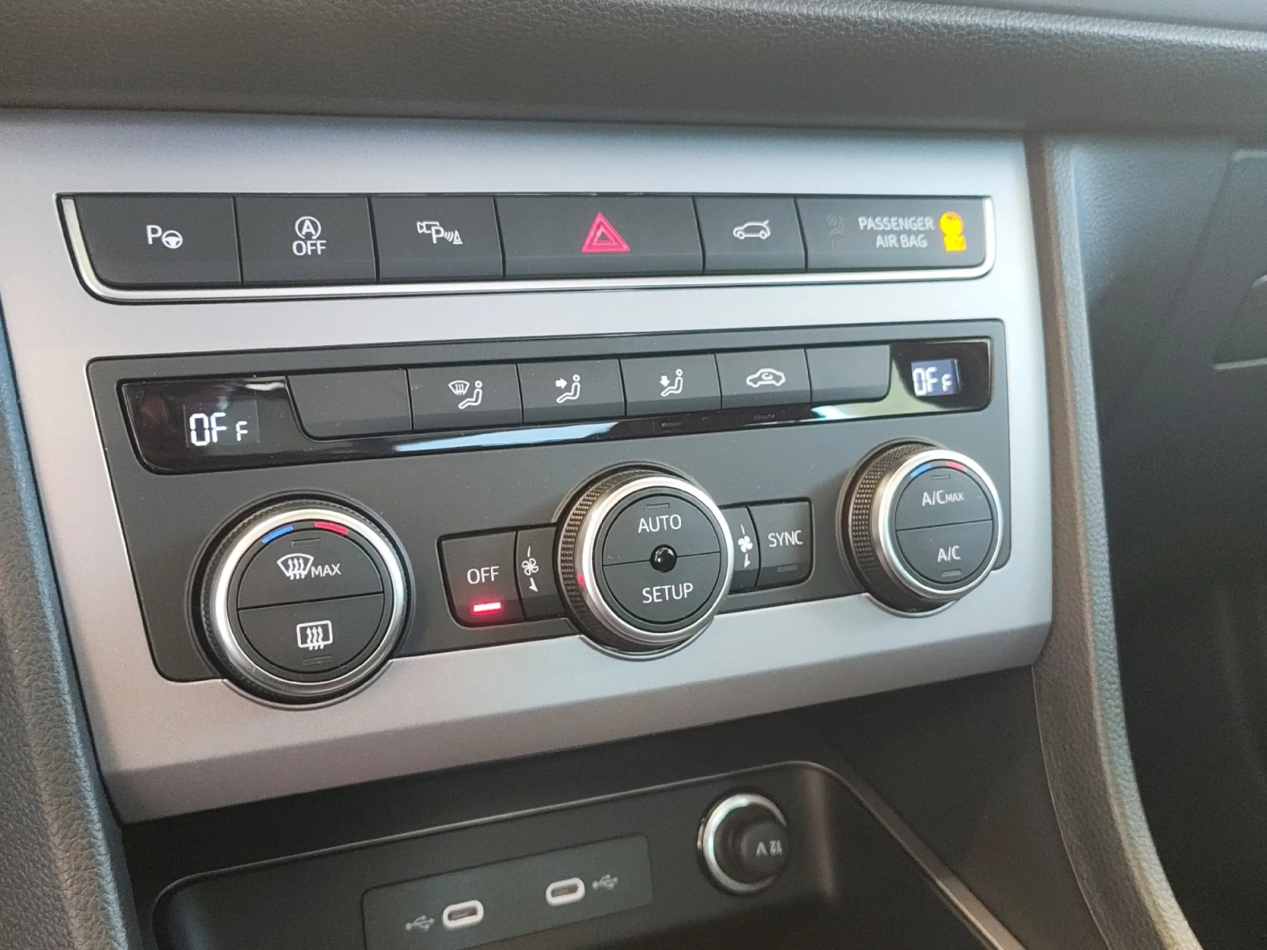 SEAT ATECA 1.5 TSI 110KW (150CV) FR SPECIAL EDITION - Foto 12
