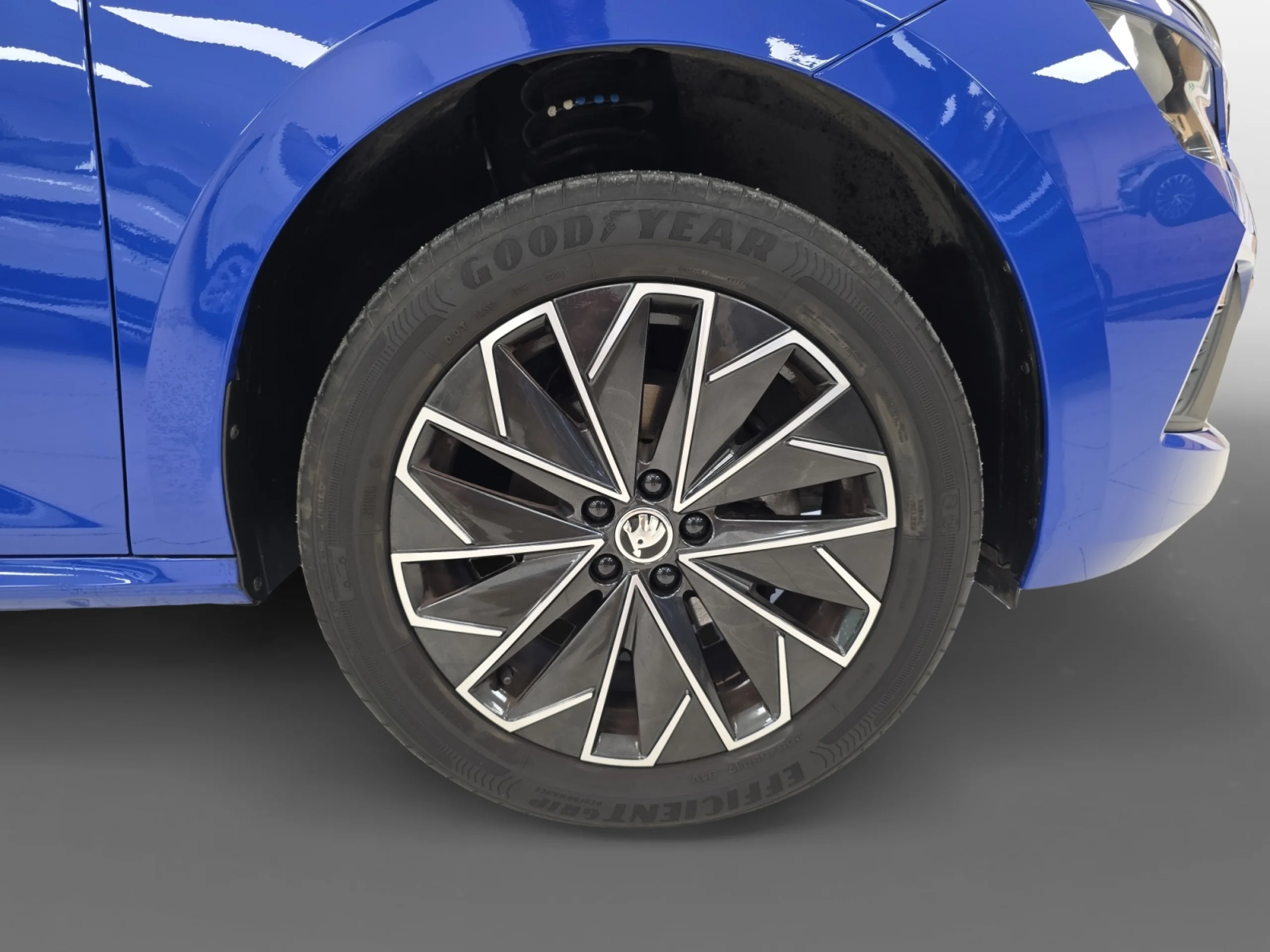 SKODA KAMIQ 1.5 TSI 110KW (150CV) DSG SELECTION - Foto 8