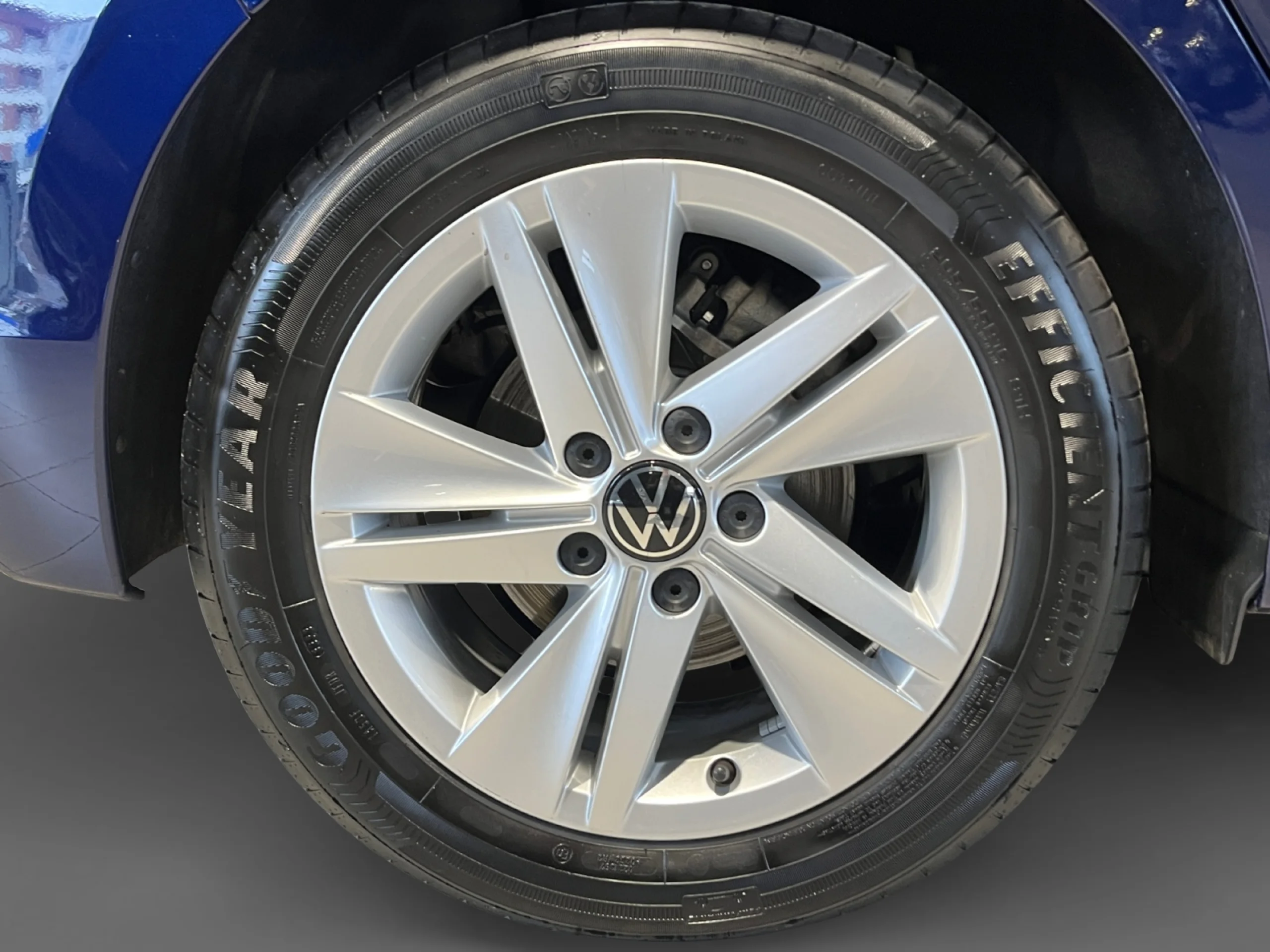 VOLKSWAGEN GOLF LIFE 1.0 TSI 81KW (110CV) - Foto 8