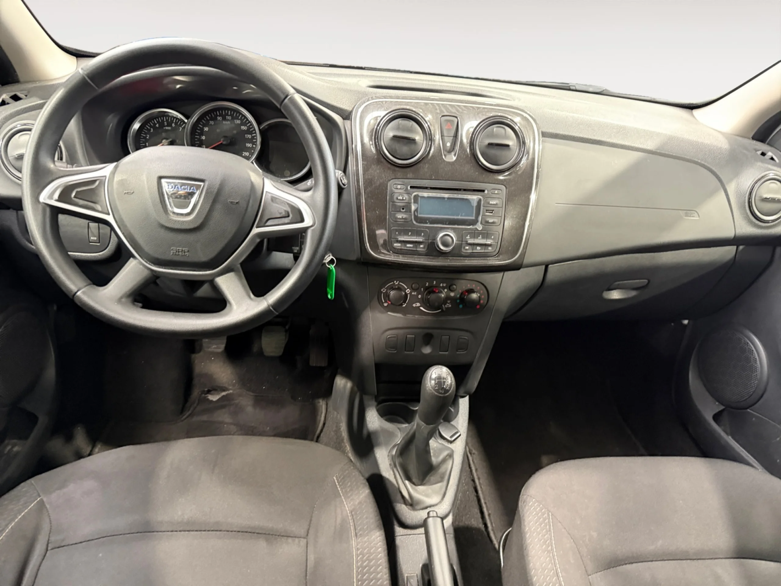 DACIA SANDERO AMBIANCE DCI 55KW (75CV) - Foto 4