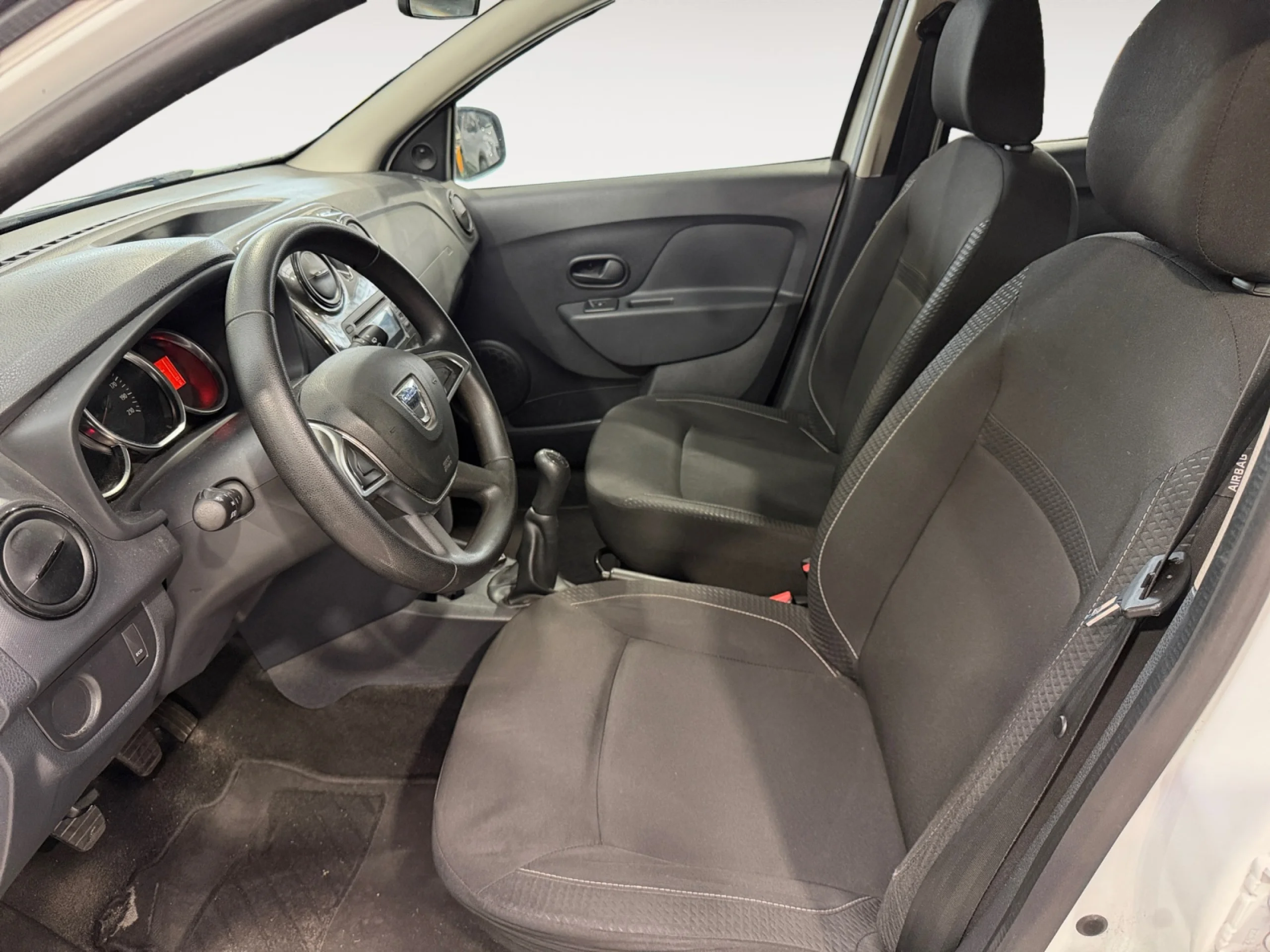 DACIA SANDERO AMBIANCE DCI 55KW (75CV) - Foto 21
