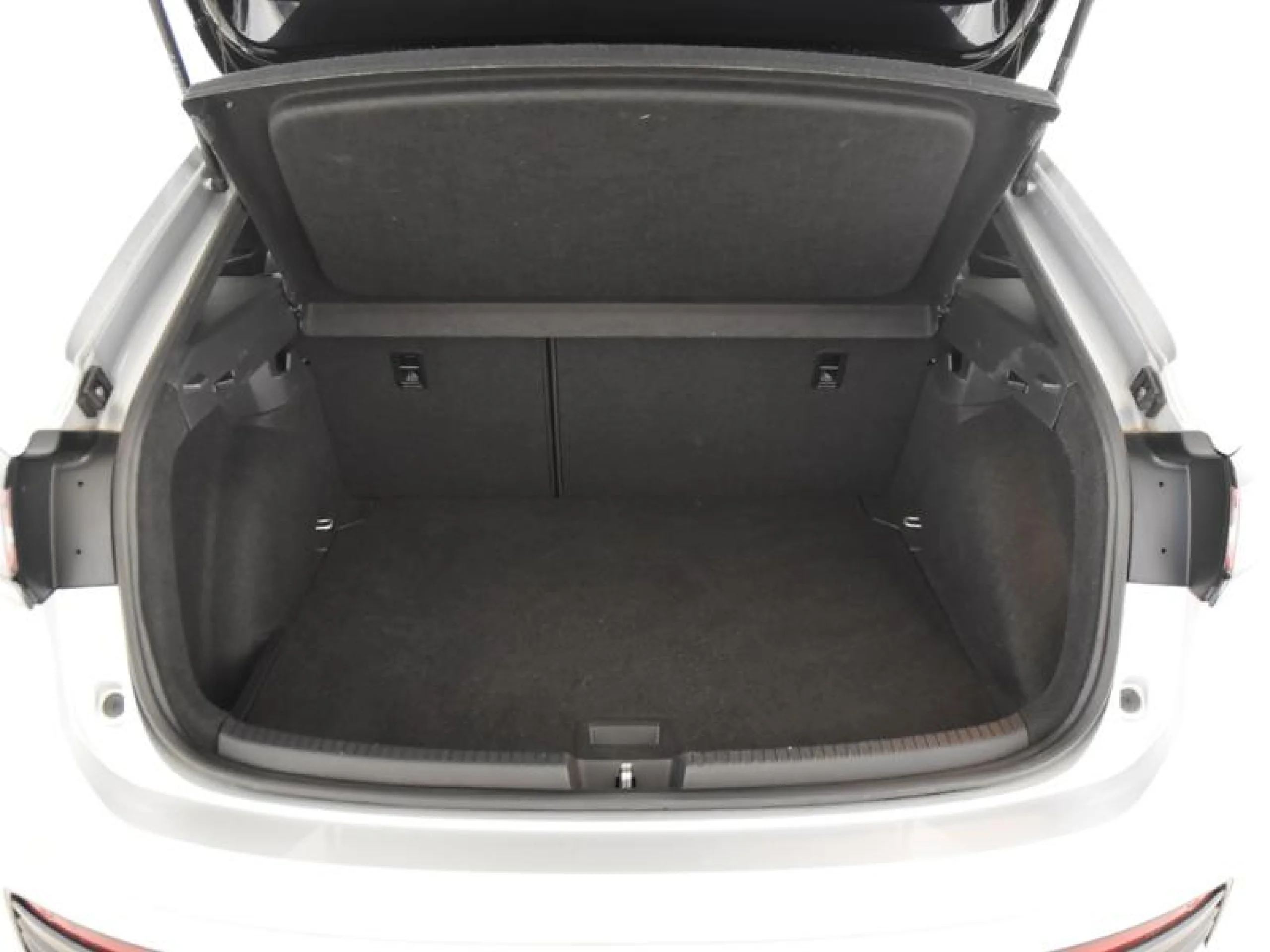 VOLKSWAGEN TAIGO R LINE 1.0 TSI 85KW (115CV) DSG - Foto 7