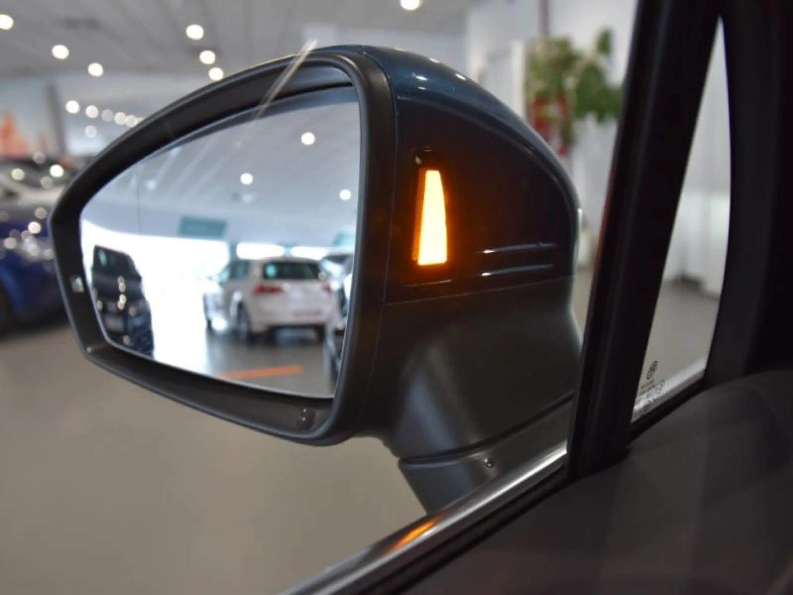 VOLKSWAGEN TIGUAN R LINE 2.0 TDI 110KW (150CV) - Foto 22