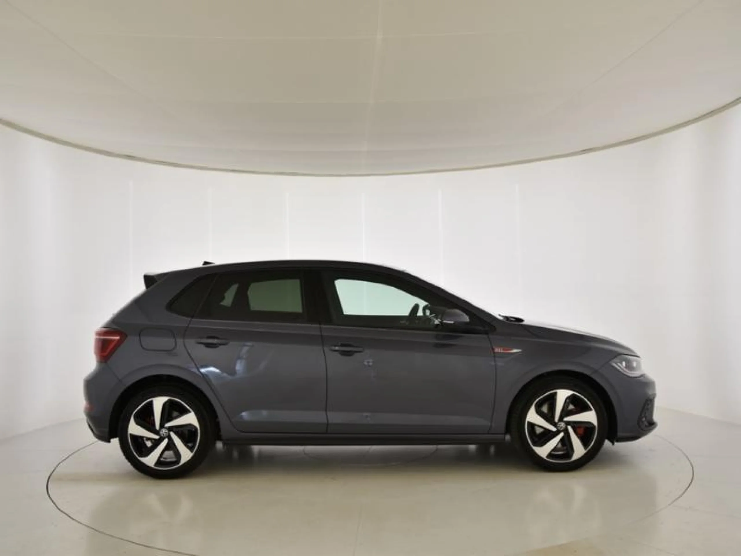 VOLKSWAGEN POLO GTI 2.0 TSI 152KW (207CV) DSG - Foto 3