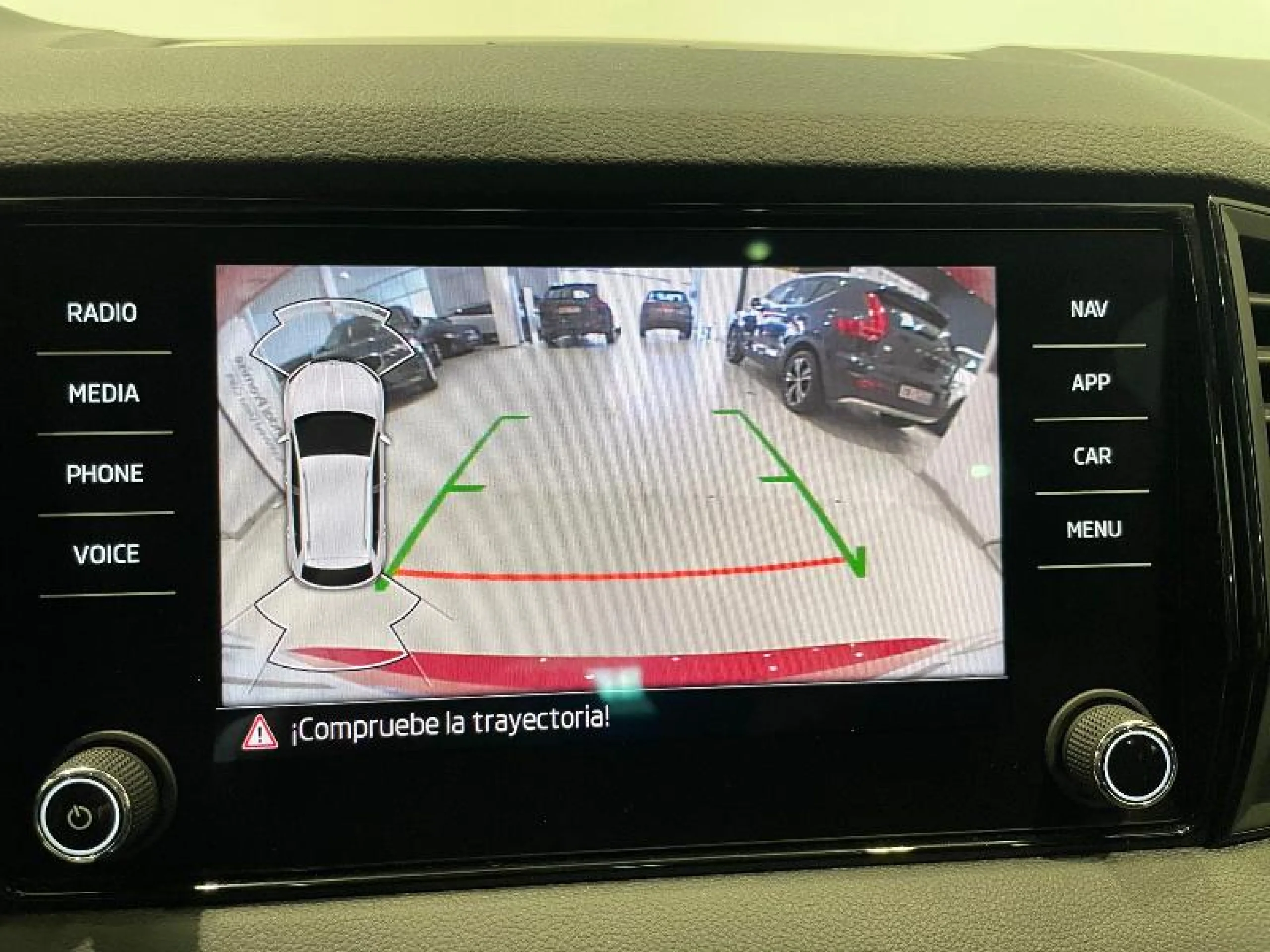 SKODA KAROQ 1.5 TSI 110KW (150CV) ACT SPORTLINE - Foto 13