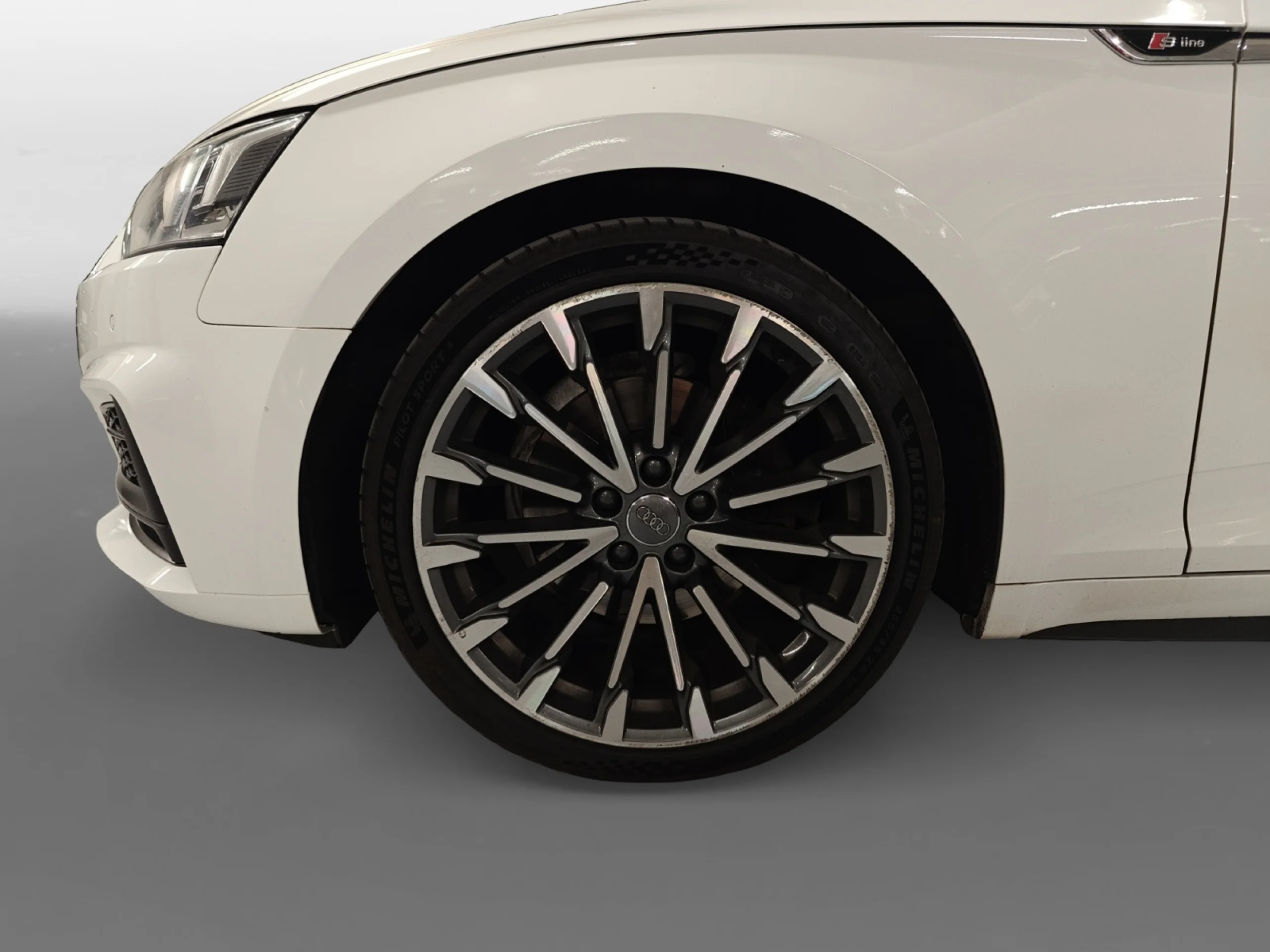 AUDI A5 2.0 TDI 110KW (150CV) SPORTBACK - Foto 8