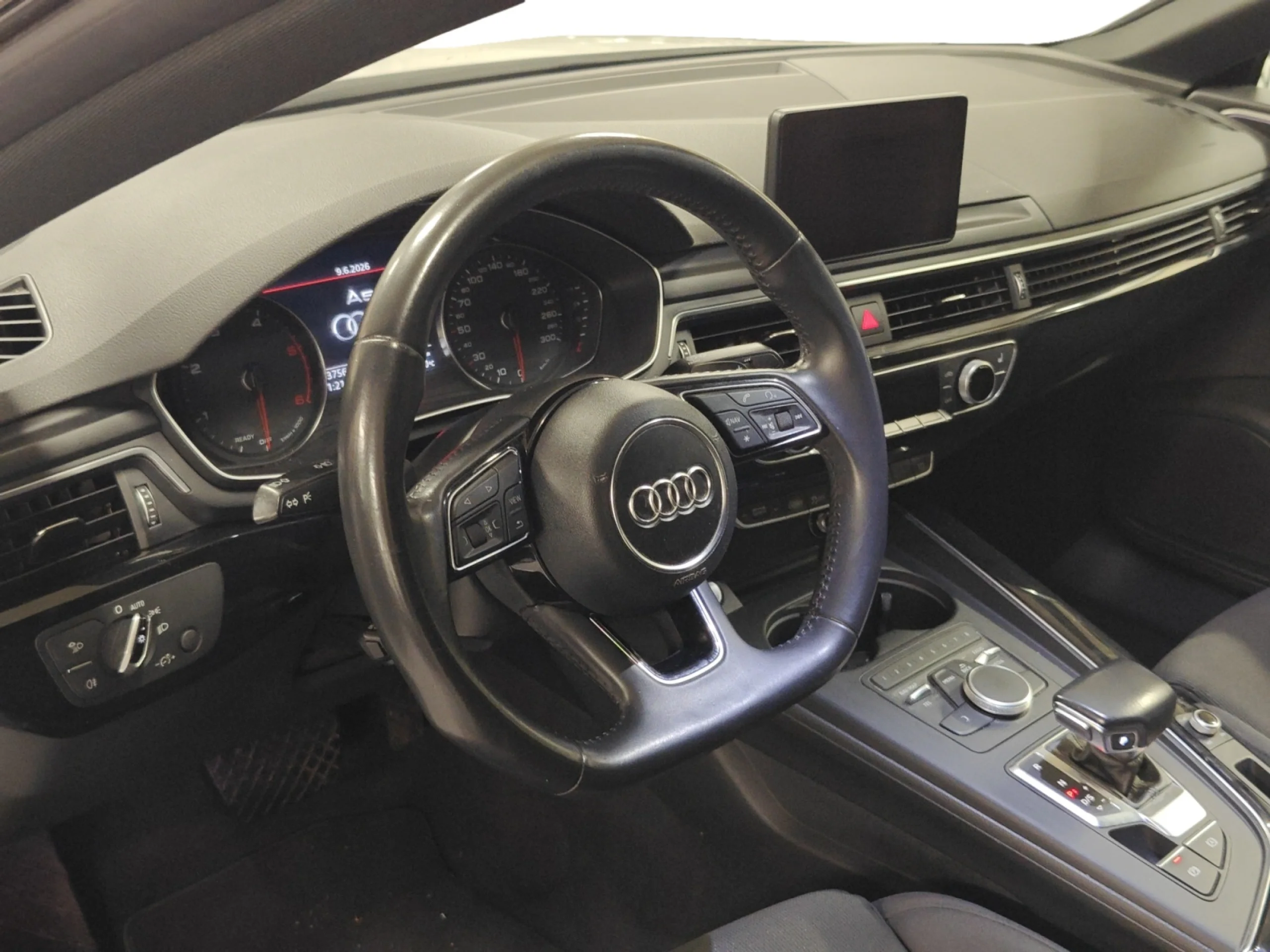 AUDI A5 2.0 TDI 110KW (150CV) SPORTBACK - Foto 9