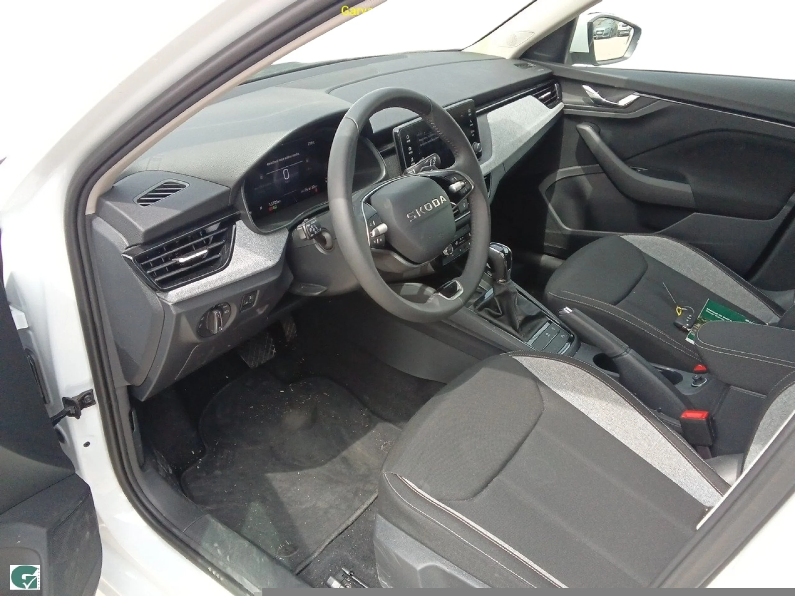 SKODA KAMIQ 1.0 TSI 85KW (115CV) DSG SELECTION - Foto 2