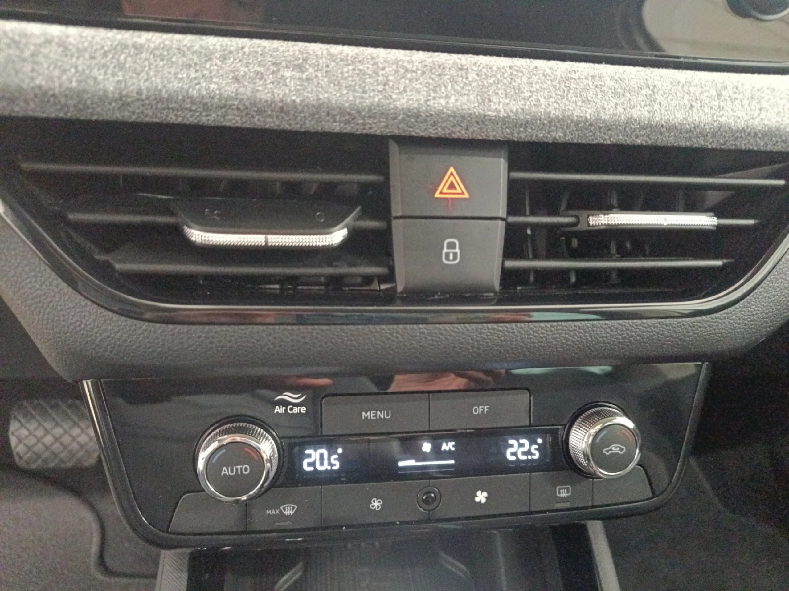 SKODA KAMIQ 1.0 TSI 85KW (115CV) DSG SELECTION - Foto 14