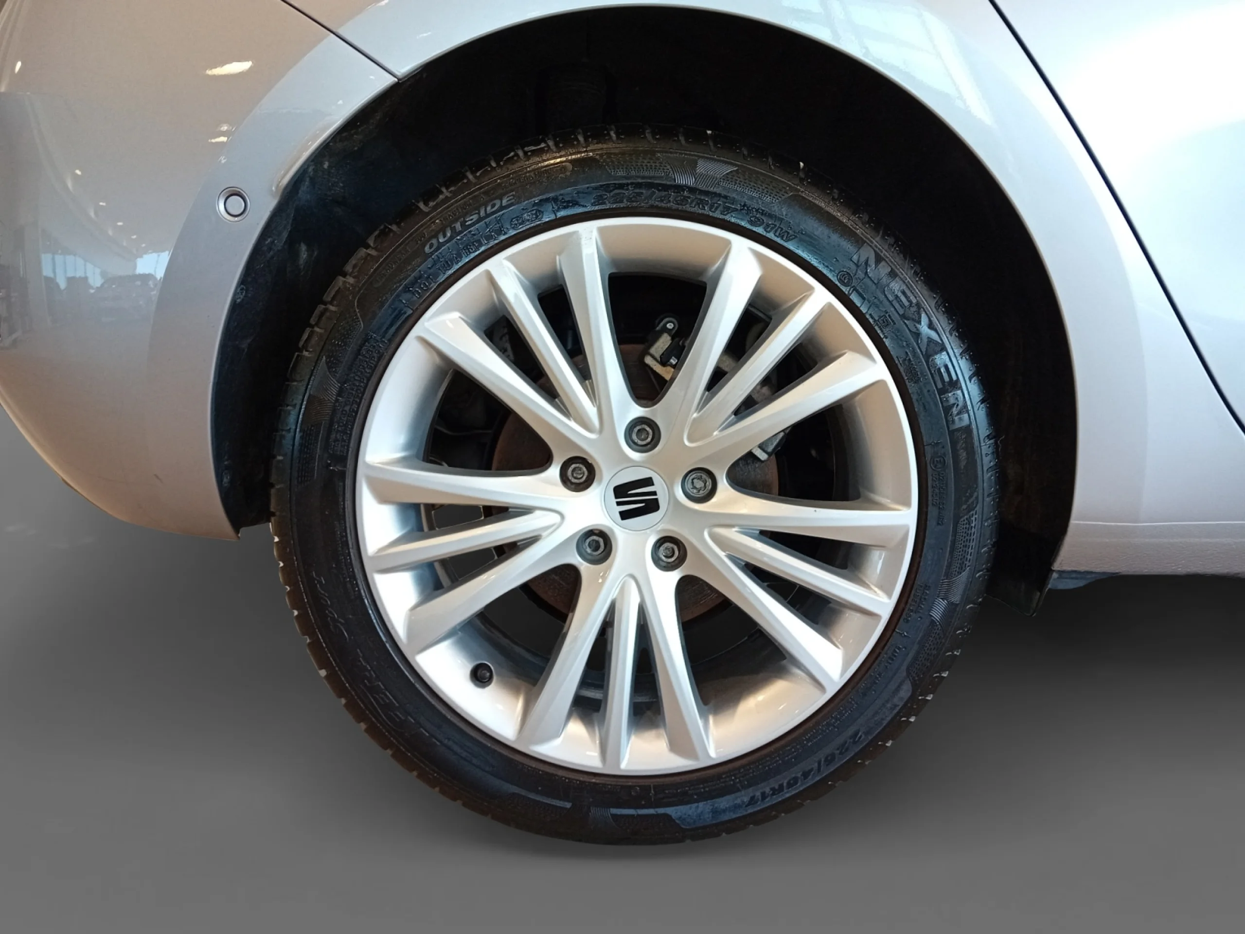 SEAT LEON 1.5 ETSI 110KW DSG S&S STYLE SPECIAL ED - Foto 8