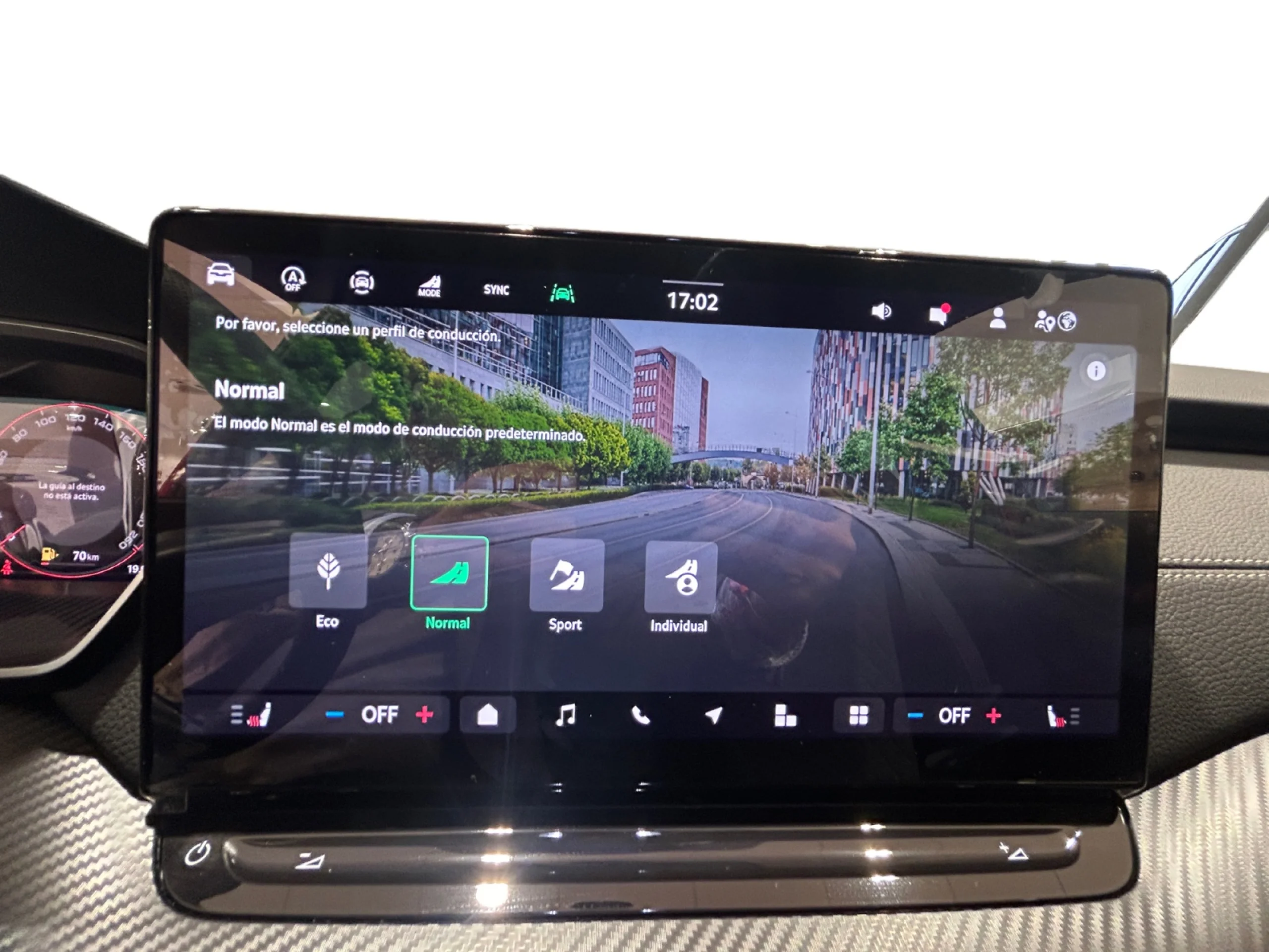 SKODA OCTAVIA COMBI 1.5 TSI 110KW DSG M HEV SPORTLINE - Foto 12