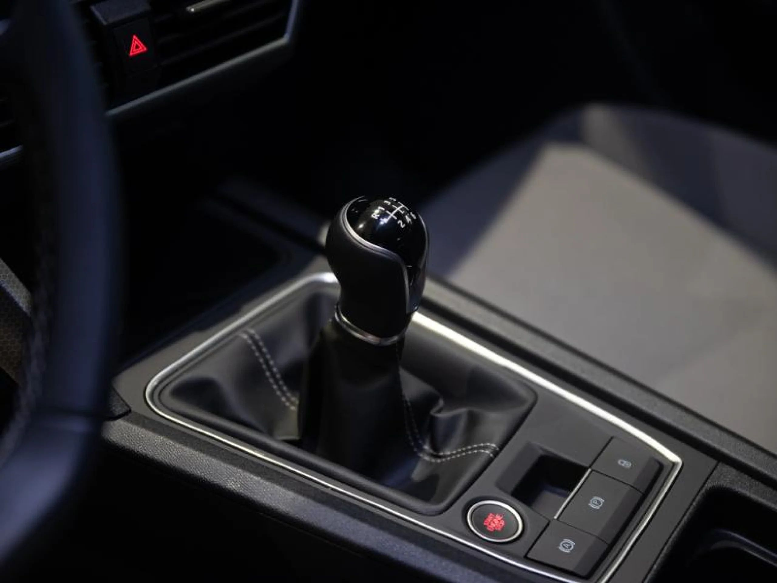 SEAT NUEVO LEON 1.5 TSI 96KW S&S STYLE XL - Foto 11