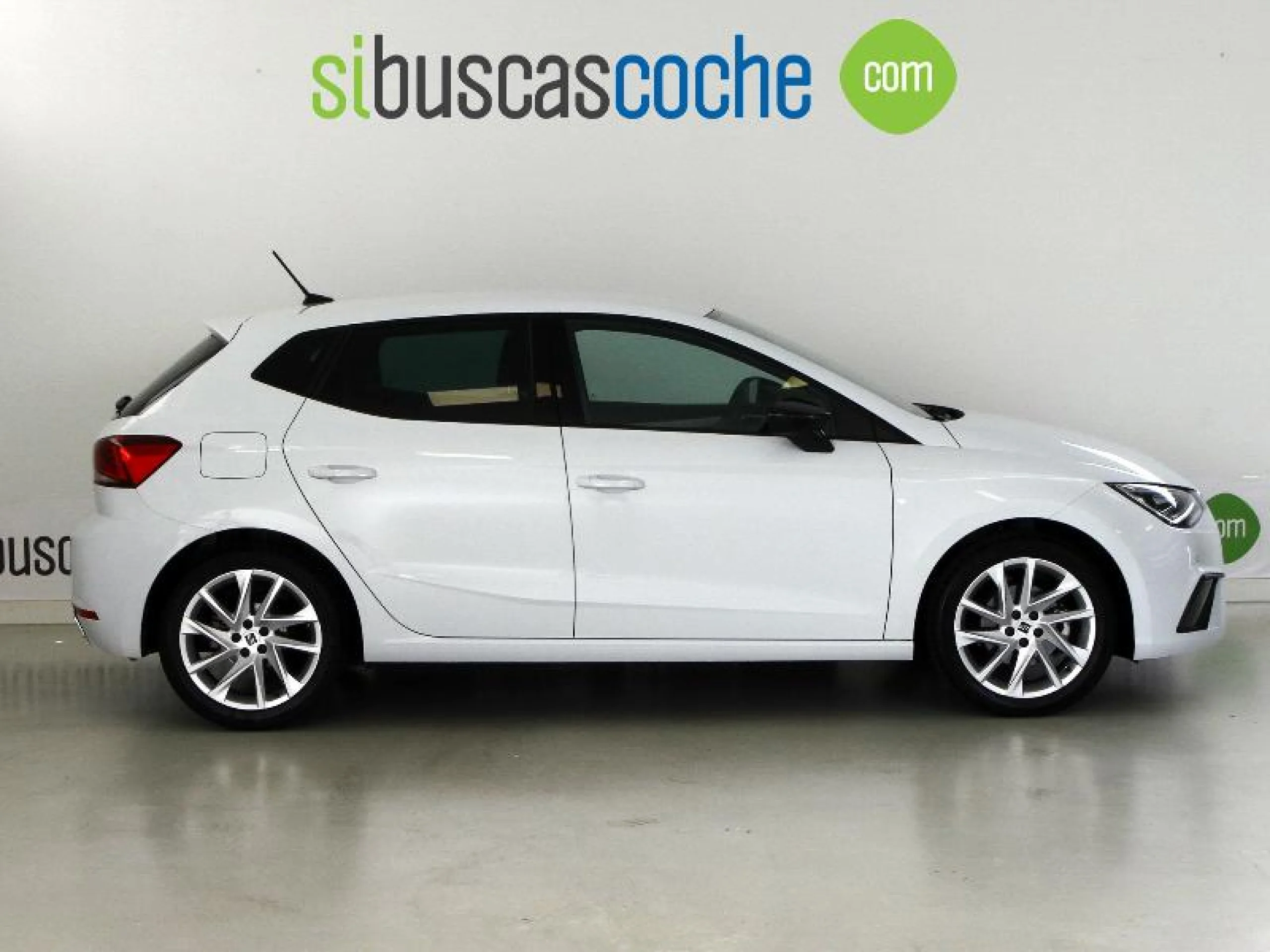 SEAT IBIZA 1.0 TSI 81KW (110CV) FR - Foto 3
