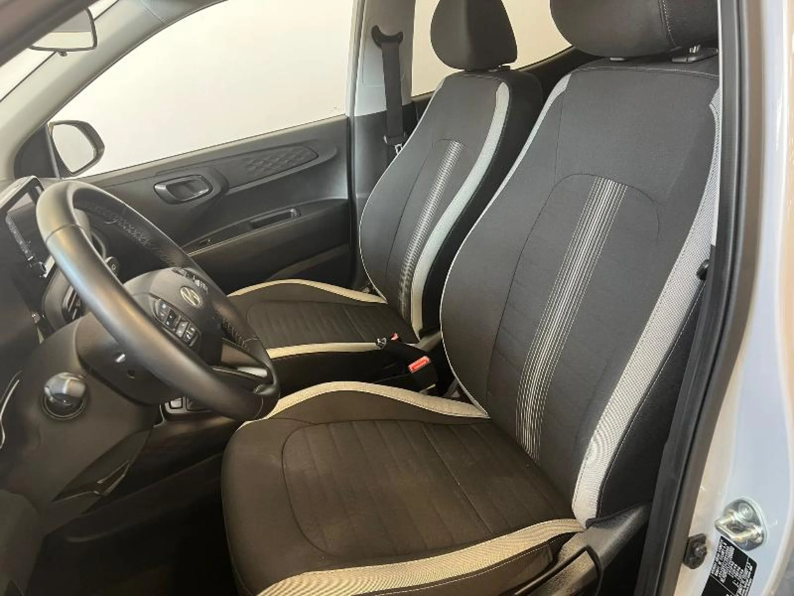 HYUNDAI I10 1.0 KLASS - Foto 10