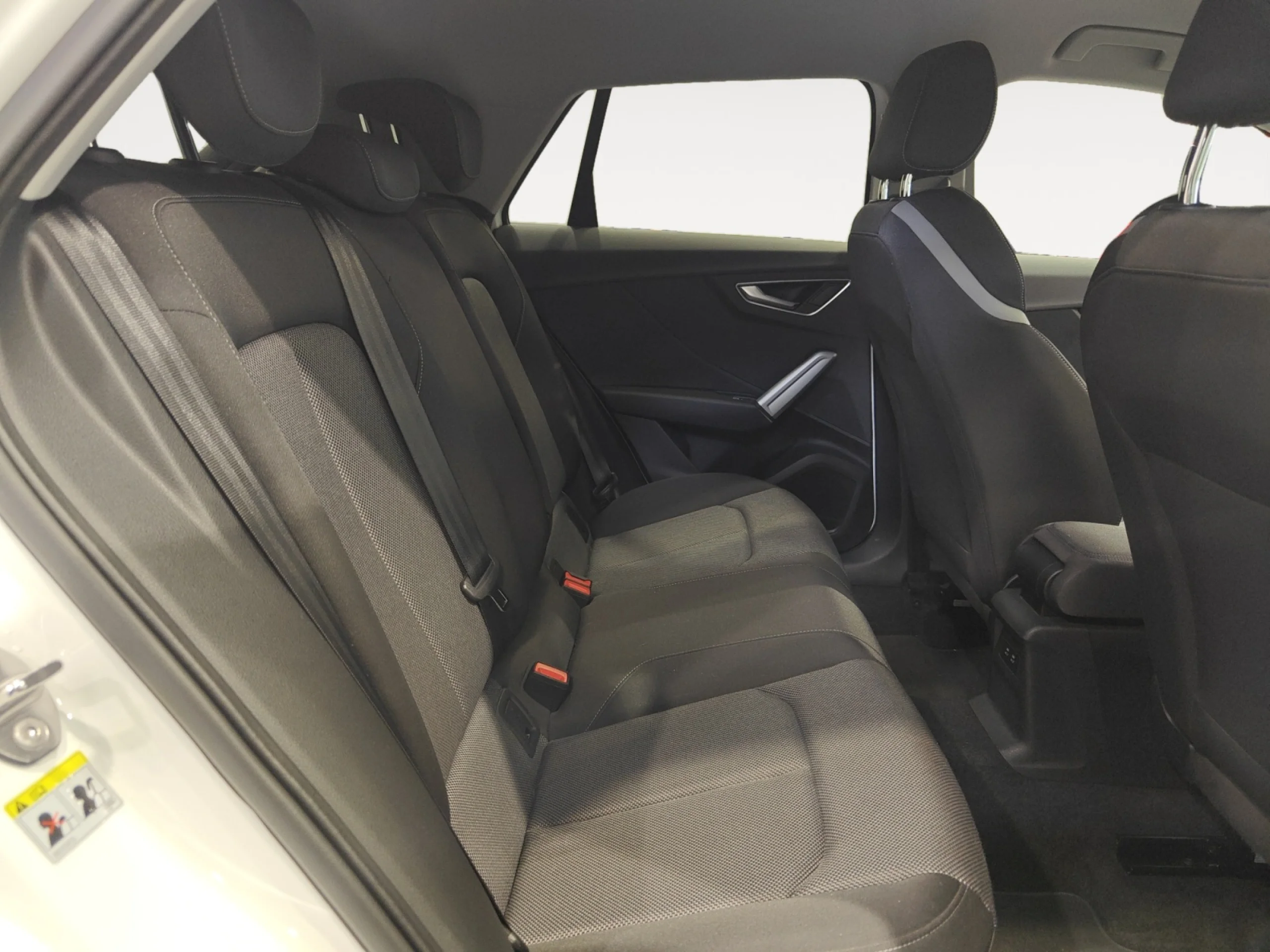 AUDI Q2 S LINE 35 TFSI 110KW (150CV) - Foto 6