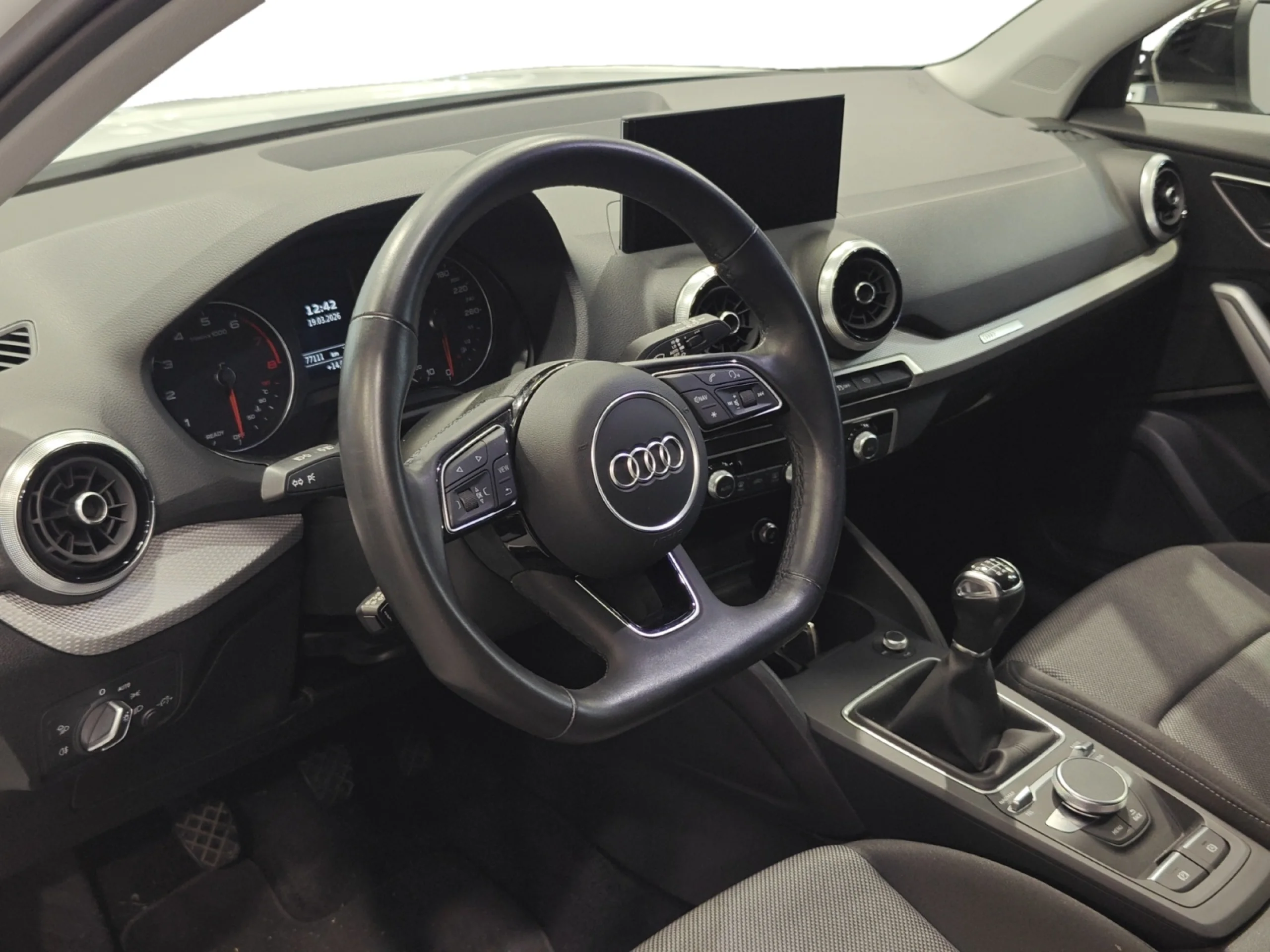 AUDI Q2 S LINE 35 TFSI 110KW (150CV) - Foto 9