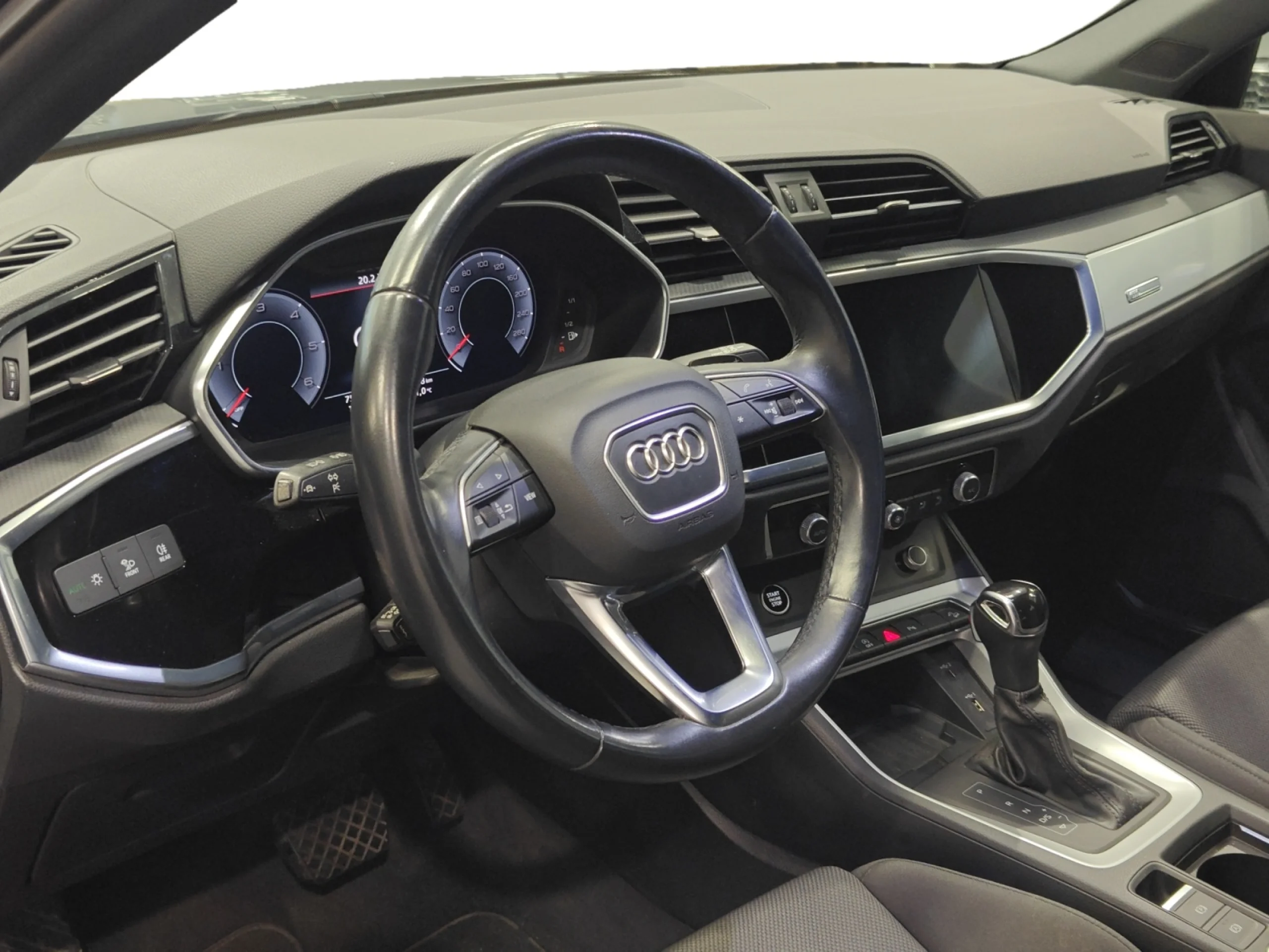 AUDI Q3 SPORTBACK S LINE 35 TDI 110KW (150CV) S TRONIC - Foto 9