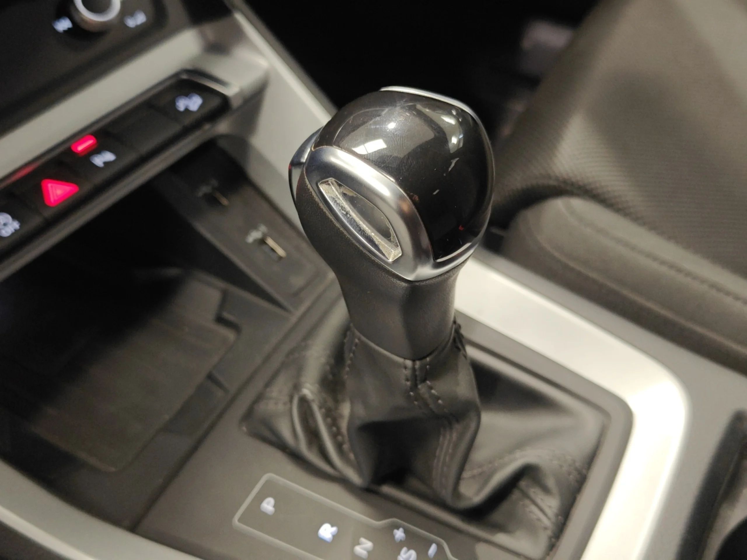 AUDI Q3 SPORTBACK S LINE 35 TDI 110KW (150CV) S TRONIC - Foto 17