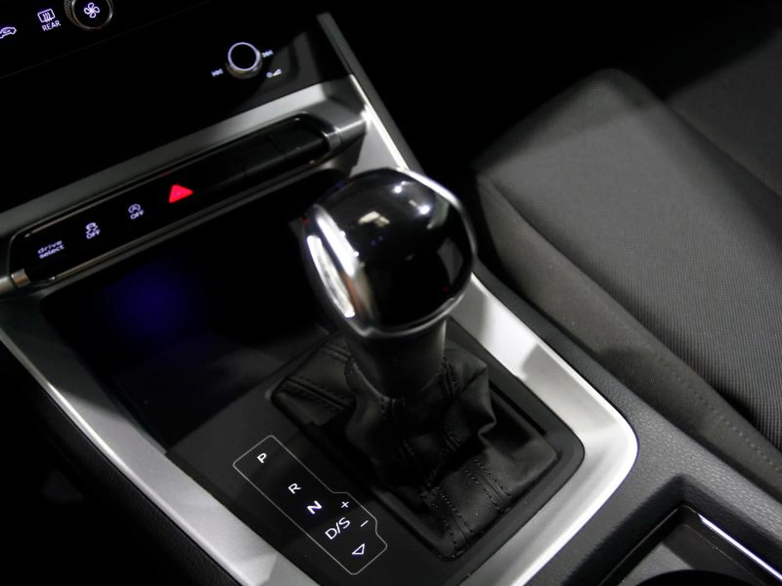 AUDI Q3 35 TFSI 110KW (150CV) S TRONIC - Foto 11