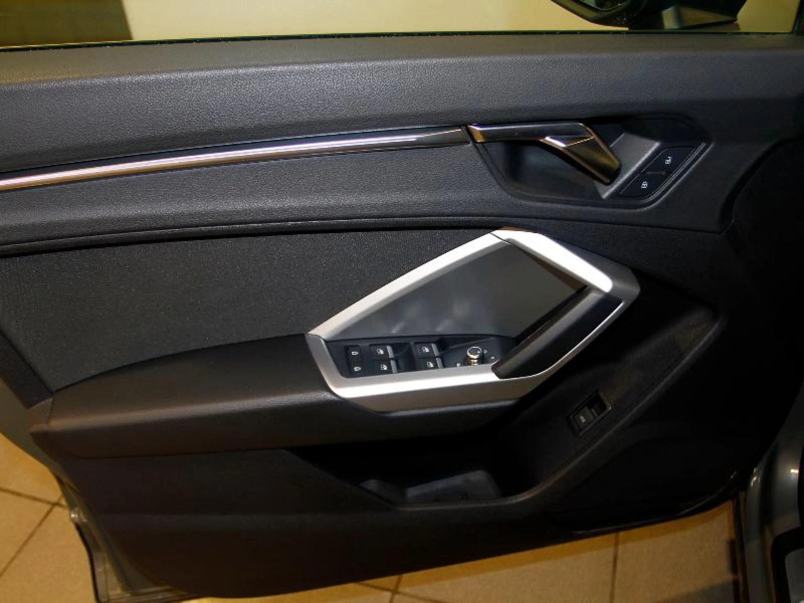 AUDI Q3 35 TFSI 110KW (150CV) S TRONIC - Foto 12