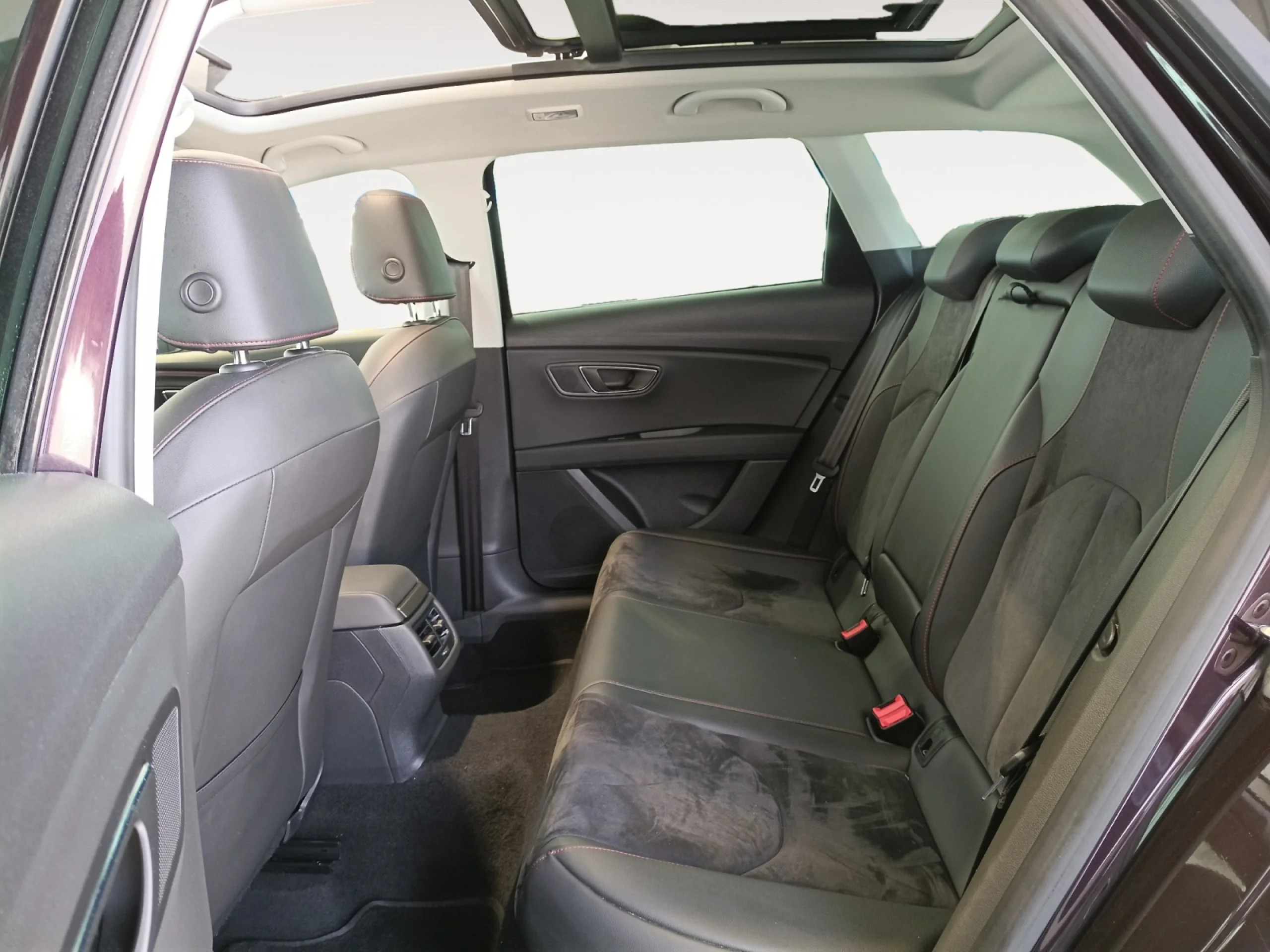 SEAT LEON ST 2.0 TDI 110KW (150CV) ST - Foto 6