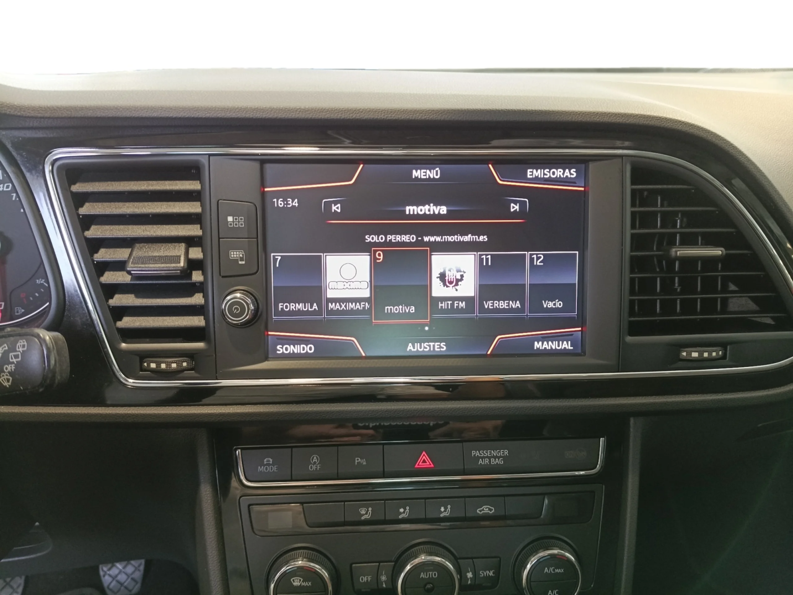 SEAT LEON ST 2.0 TDI 110KW (150CV) ST - Foto 9