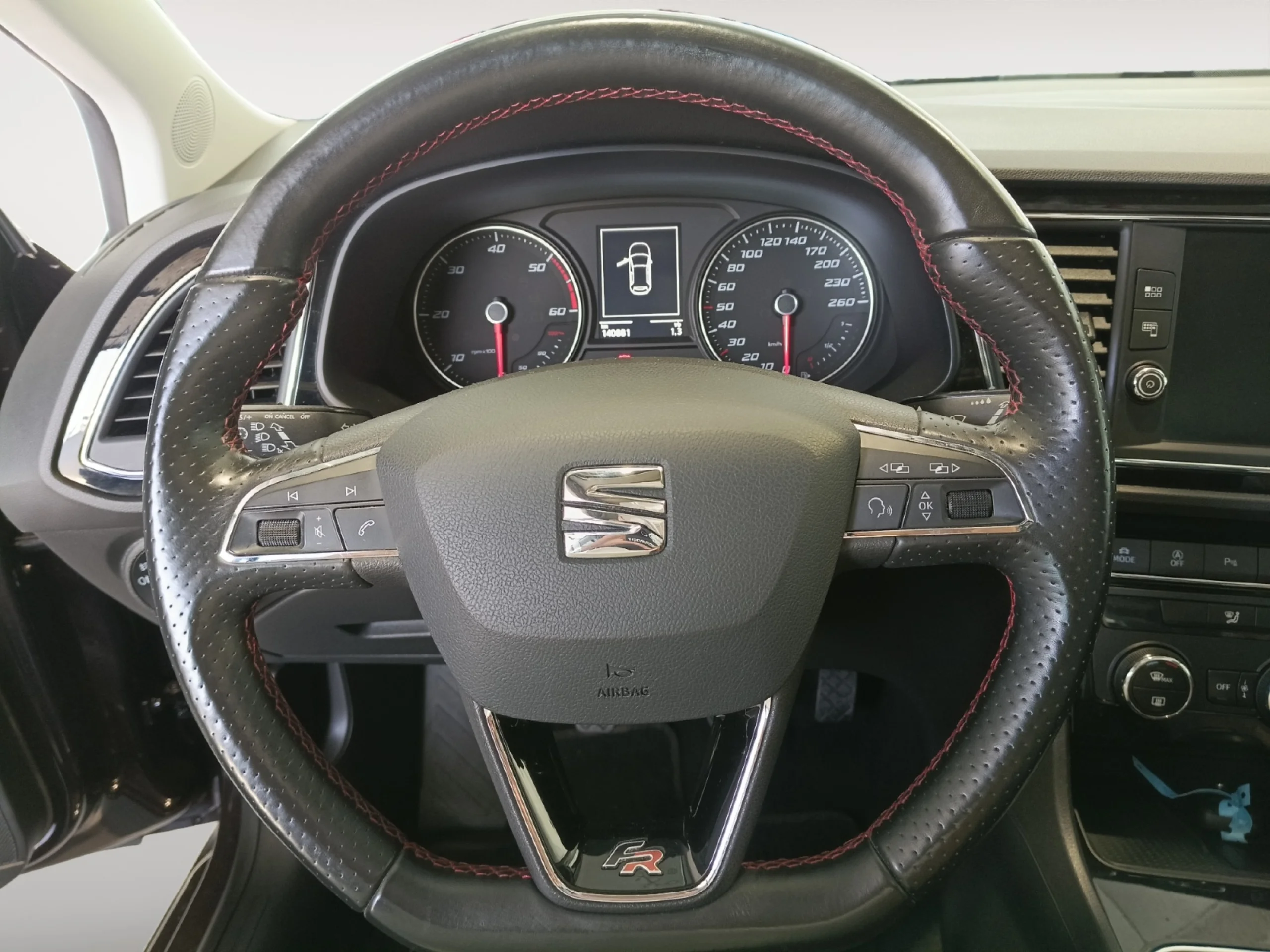 SEAT LEON ST 2.0 TDI 110KW (150CV) ST - Foto 11