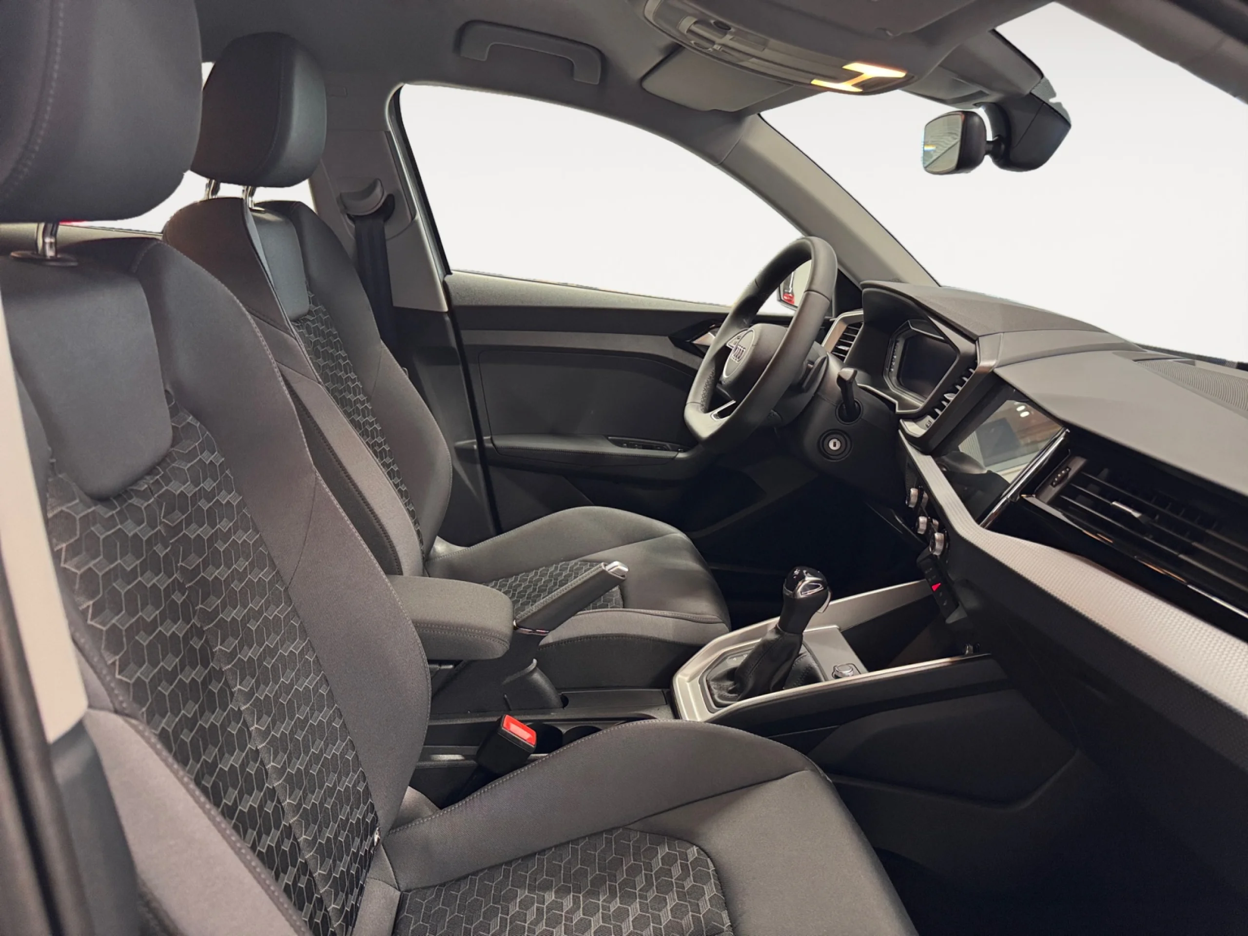 AUDI A1 SPORTBACK ADRENAL BLACK 30TFSI 85KW S TR - Foto 5