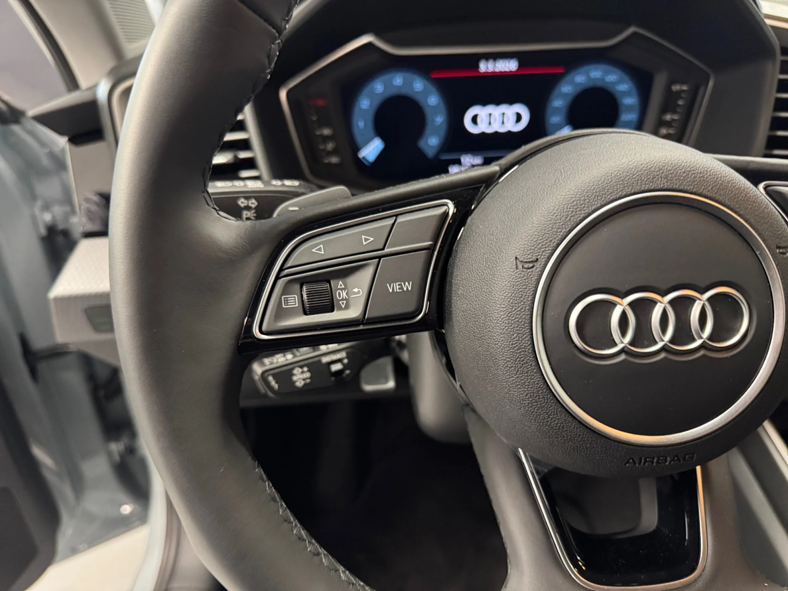 AUDI A1 SPORTBACK ADRENAL BLACK 30TFSI 85KW S TR - Foto 11