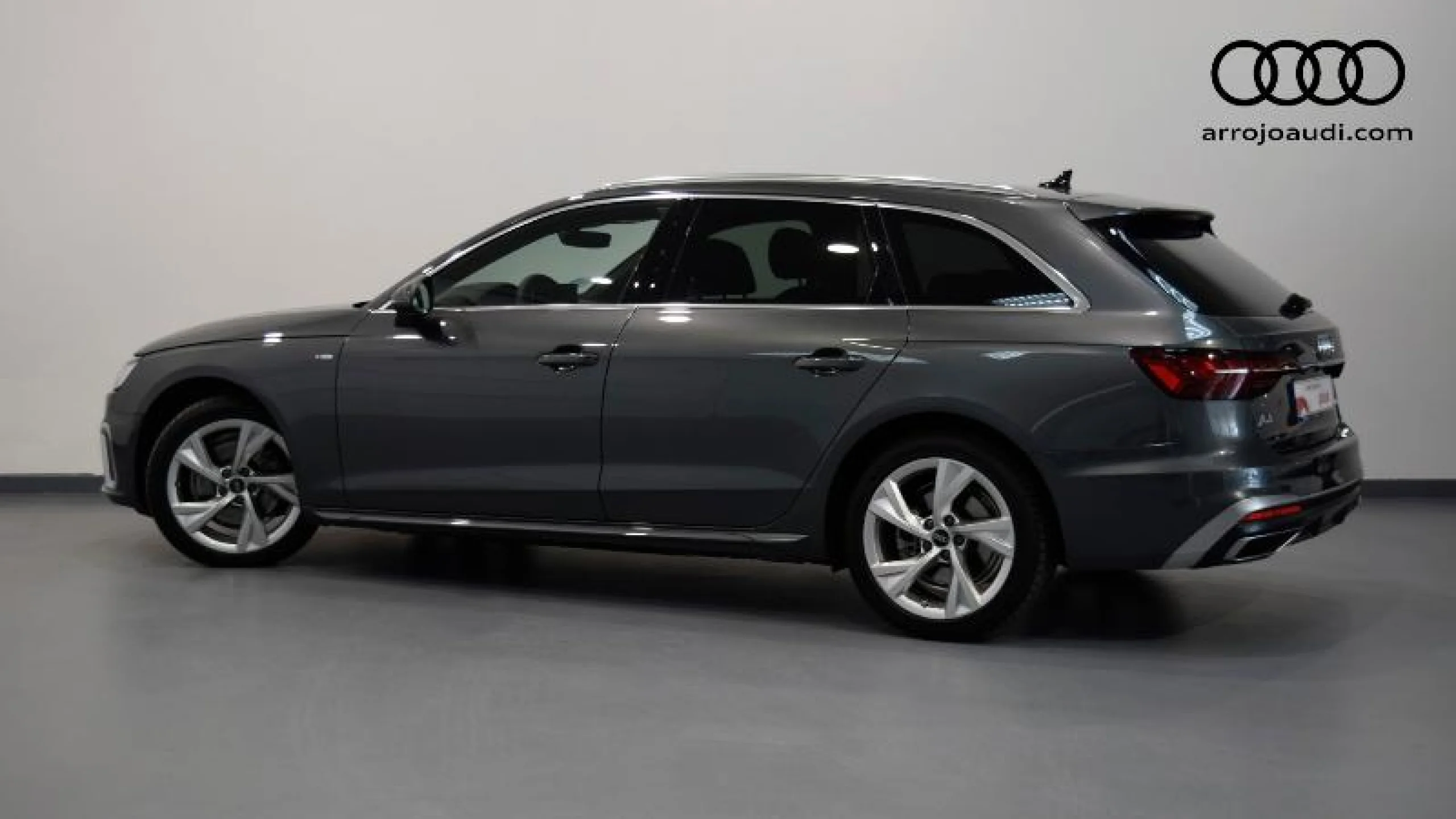 AUDI A4 AVANT S LINE 35 TFSI 110KW S TRONIC - Foto 2