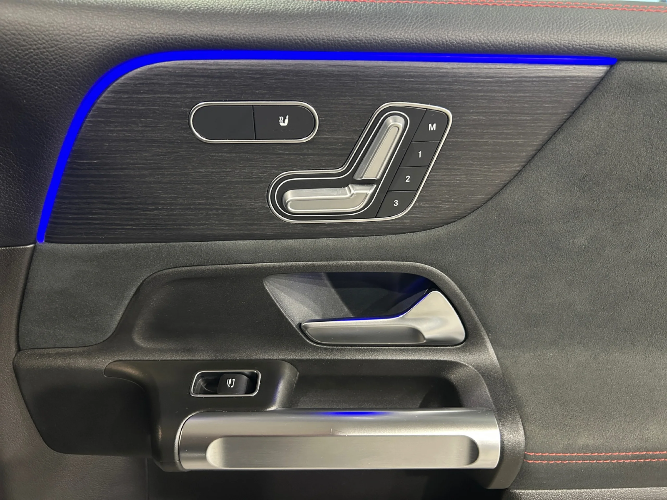 MERCEDES-BENZ Glb 2.0 GLB 200 D 4MATIC DCT 110KW (150CV) - Foto 17