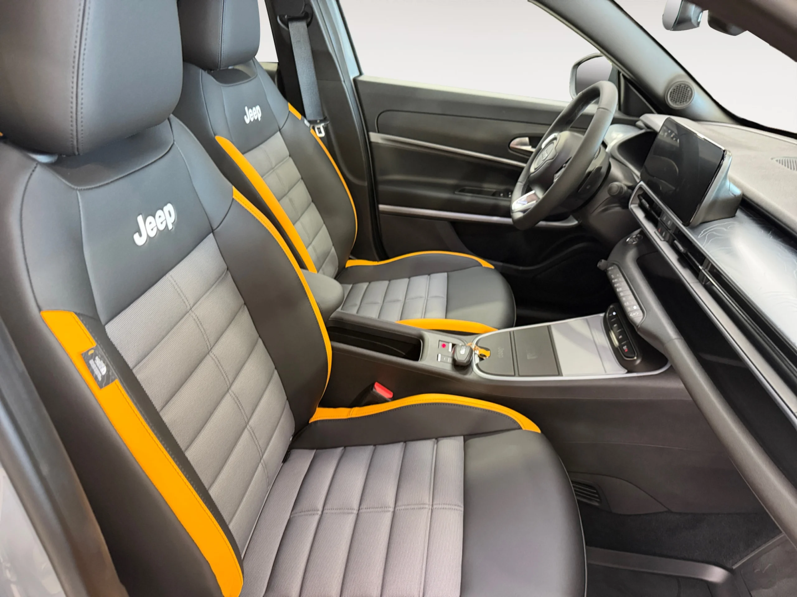 JEEP AVENGER 1.2 EHYBRID 4XE 145CV T. NORTH FACE - Foto 5