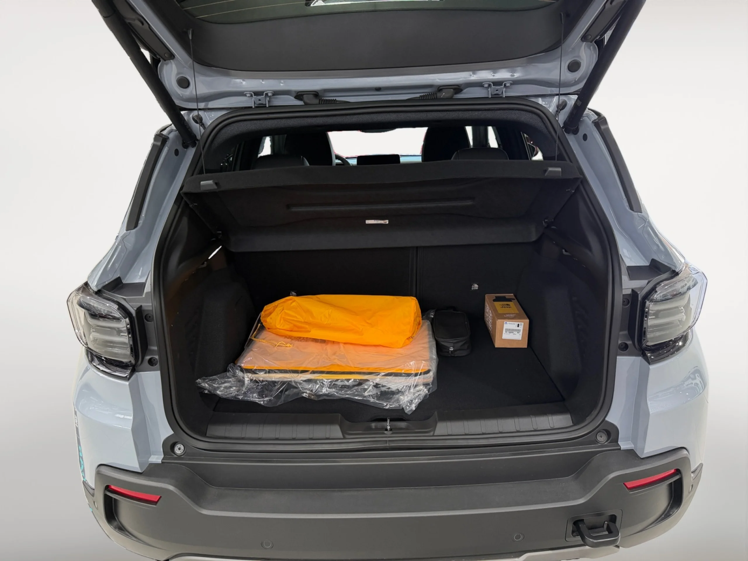 JEEP AVENGER 1.2 EHYBRID 4XE 145CV T. NORTH FACE - Foto 7