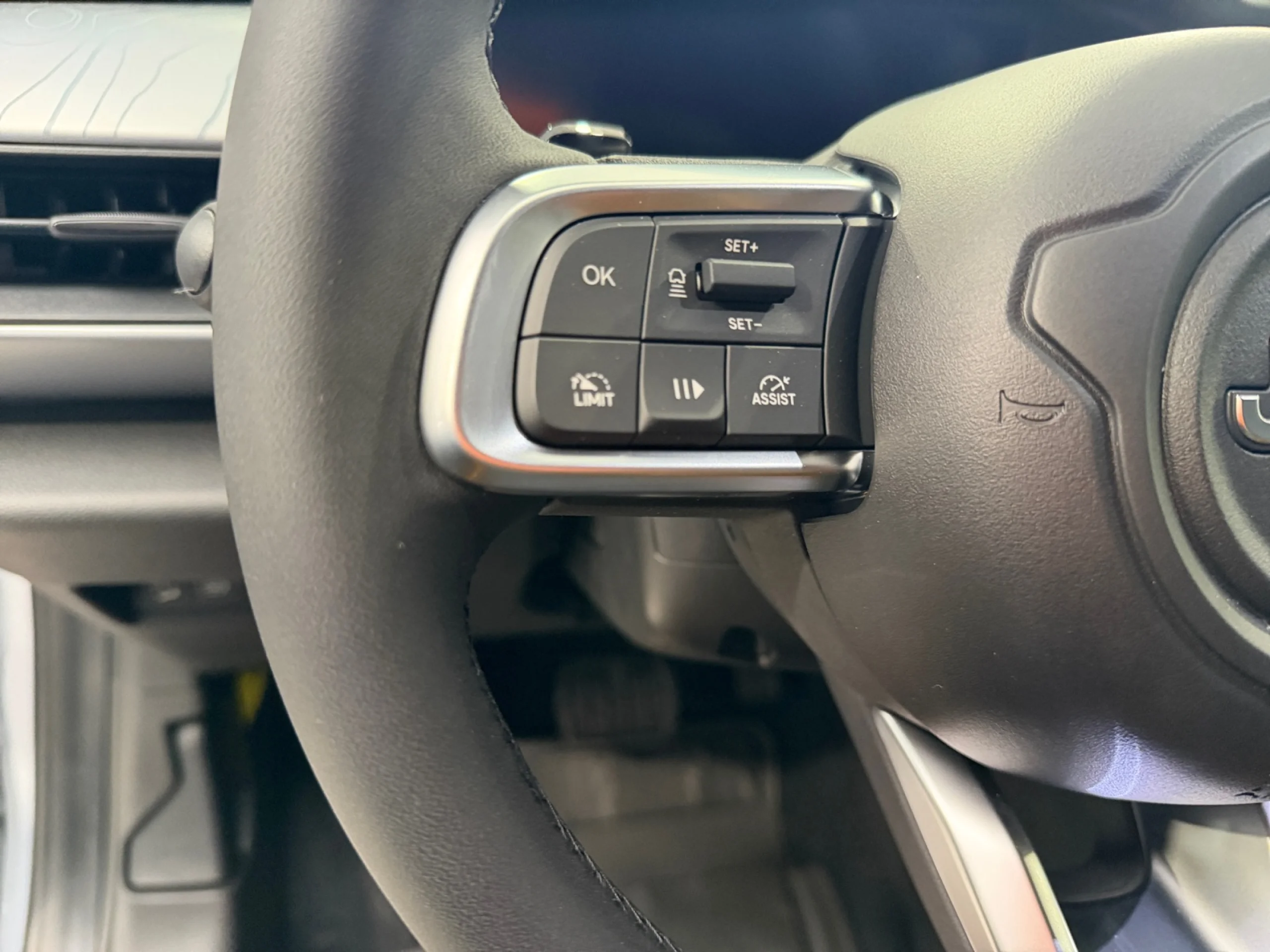 JEEP AVENGER 1.2 EHYBRID 4XE 145CV T. NORTH FACE - Foto 9