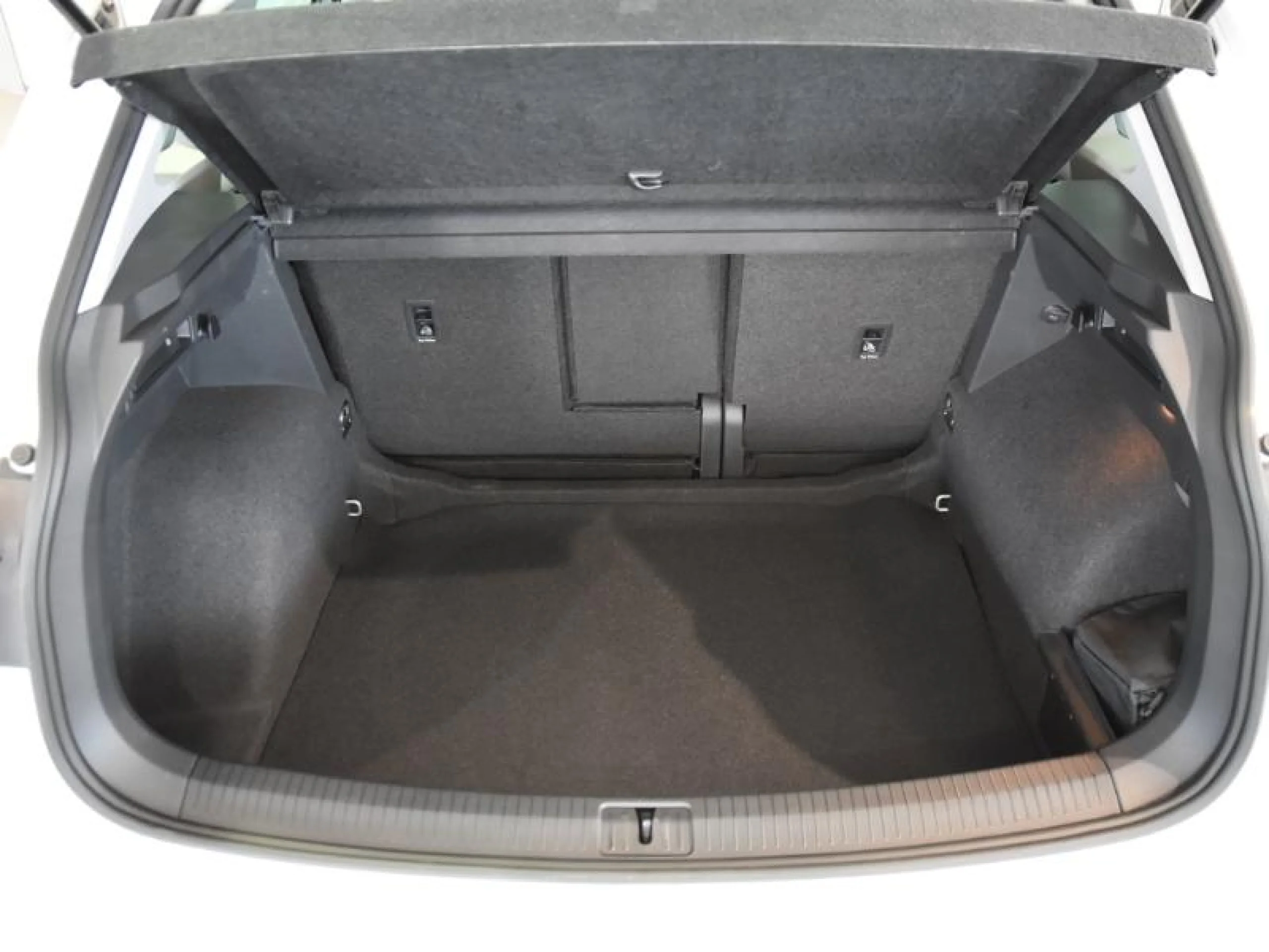 VOLKSWAGEN TIGUAN ADVANCE 1.5 TSI 110KW (150CV) - Foto 7