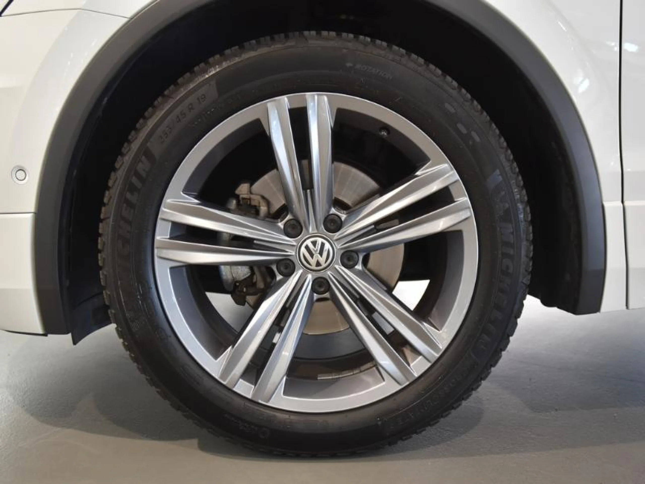 VOLKSWAGEN TIGUAN ADVANCE 1.5 TSI 110KW (150CV) - Foto 8