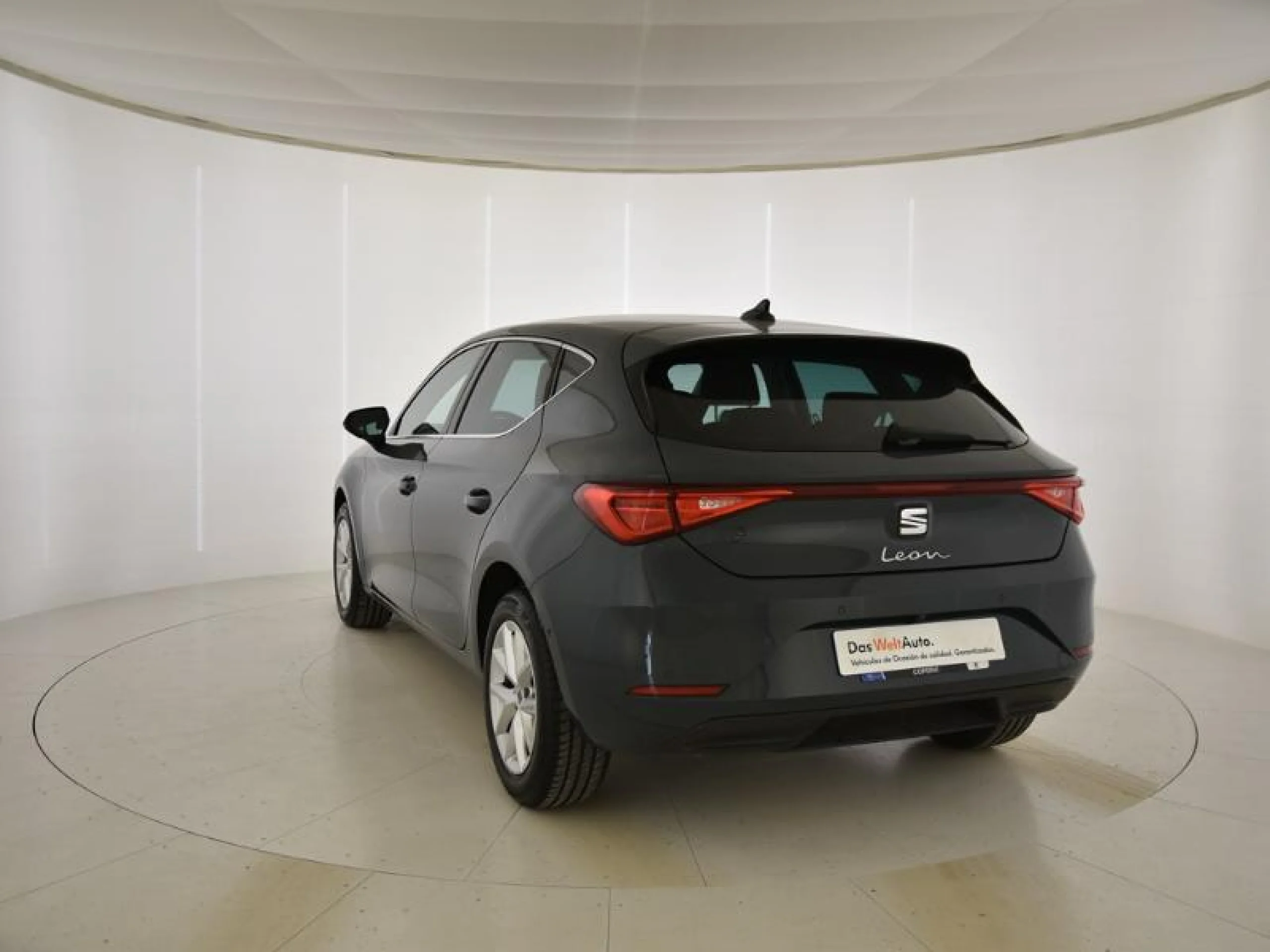 SEAT LEON 1.5 TSI 85KW S&S STYLE 25 ANIVERSARIO - Foto 2