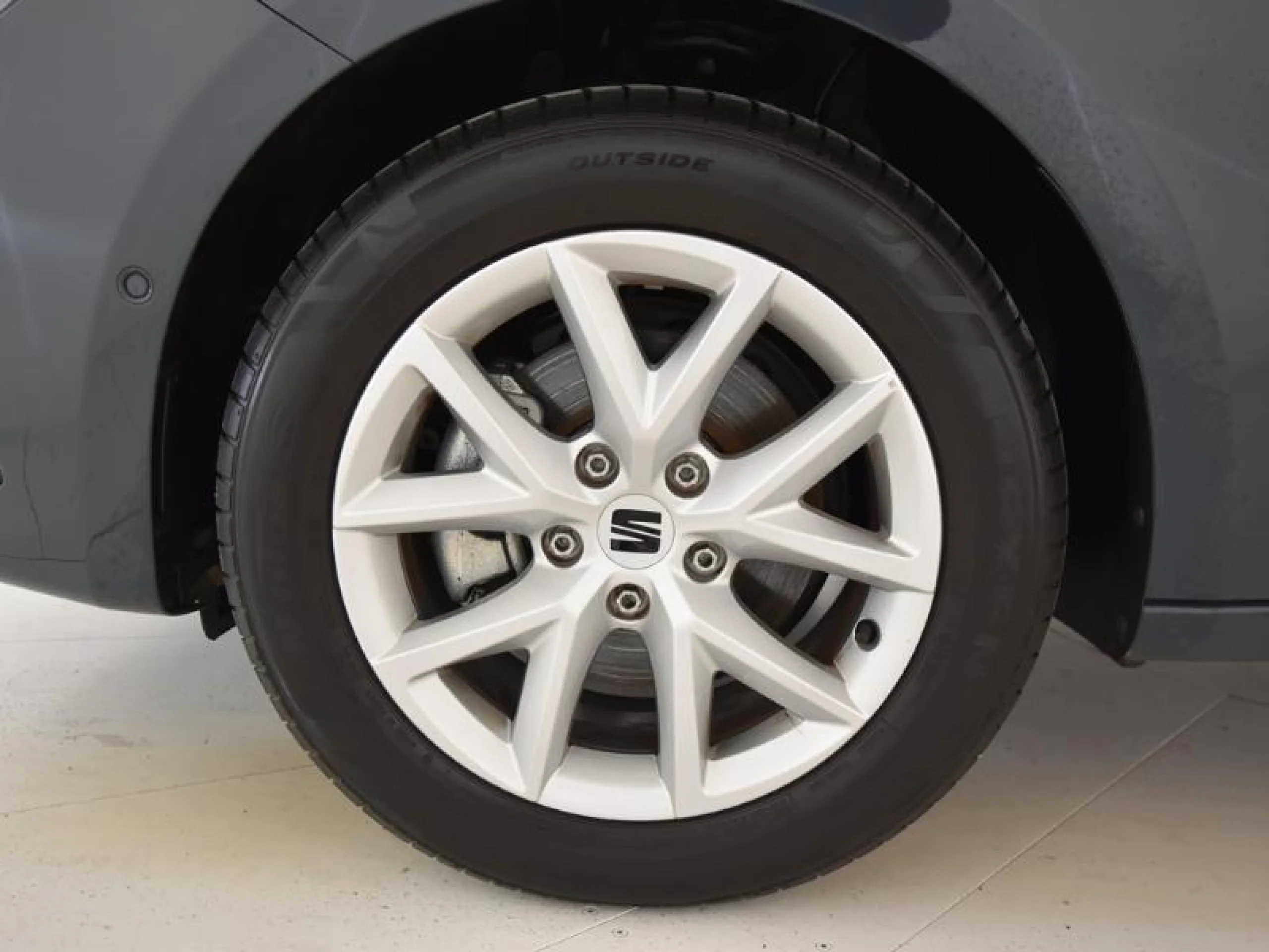 SEAT LEON 1.5 TSI 85KW S&S STYLE 25 ANIVERSARIO - Foto 8