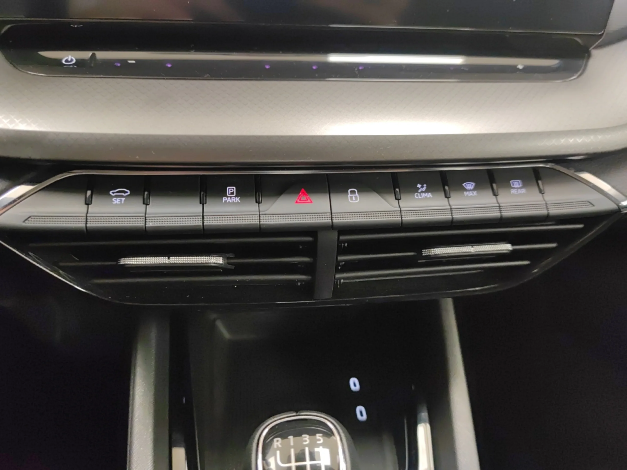 SKODA OCTAVIA 2.0 TDI 85KW MANUAL AMBITION PLUS - Foto 11