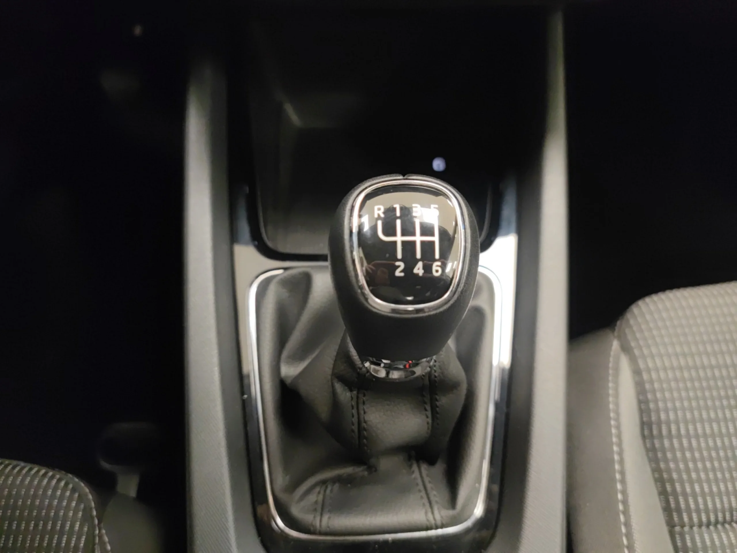 SKODA OCTAVIA 2.0 TDI 85KW MANUAL AMBITION PLUS - Foto 15