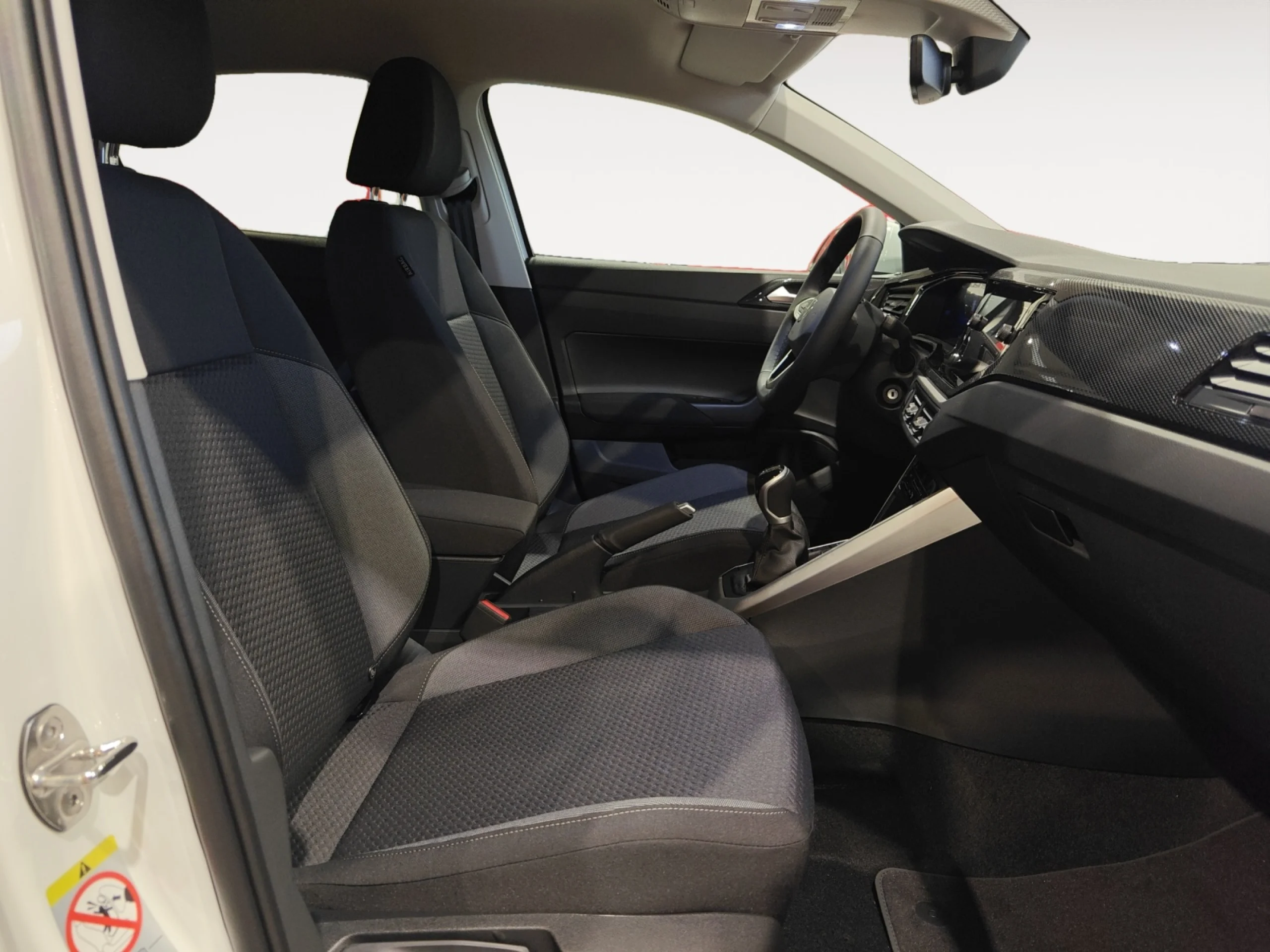 VOLKSWAGEN TAIGO TAIGO 1.0 TSI 70KW (95CV) - Foto 5